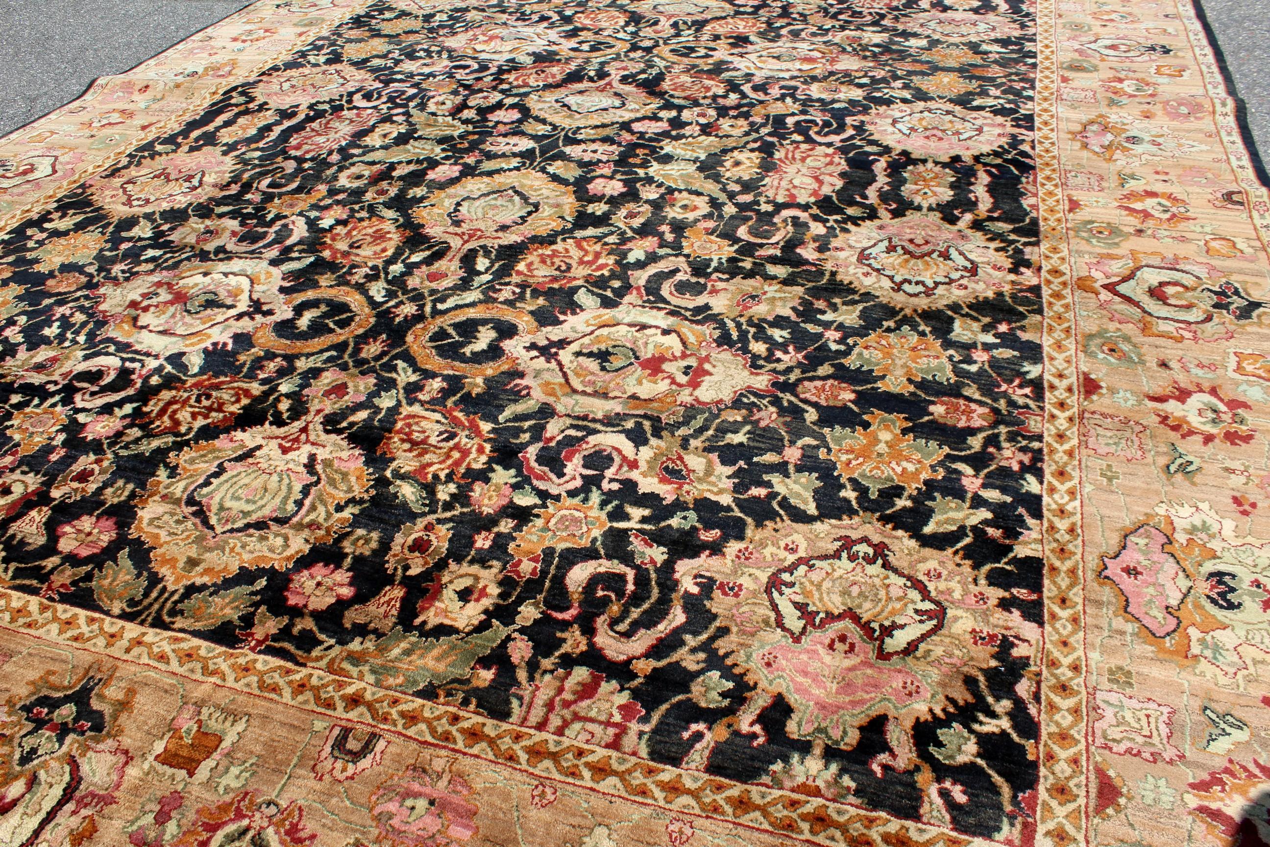 20th Century Vintage Aubusson Style Floral Handmade Wool Rectangle Area Rug Carpet For Sale