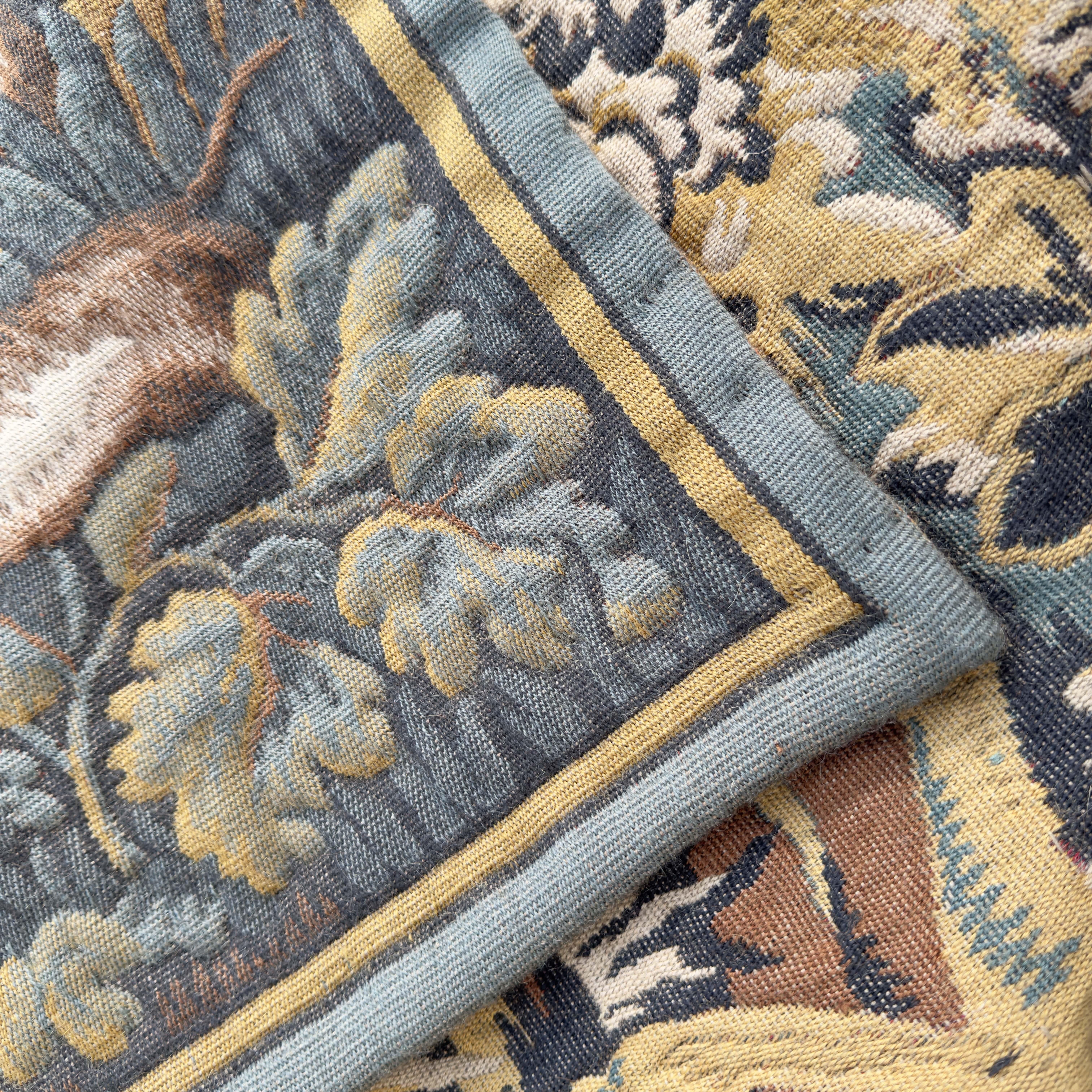 Tapisserie française vintage de style Aubusson en jacquard poinçonné des années 1940 en vente 6