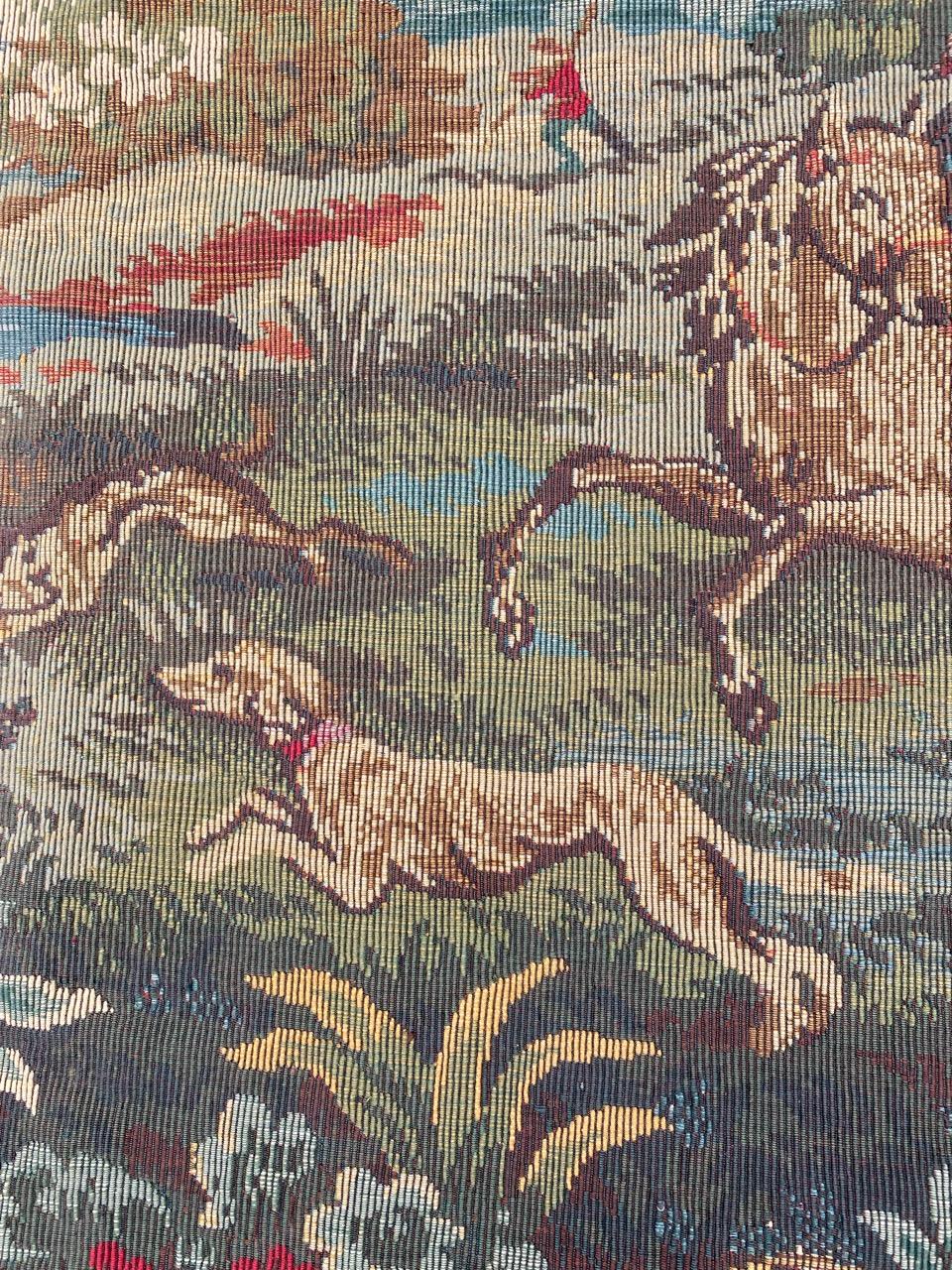 Bobyrug’s Vintage Aubusson Style French Jaquar Tapestry In Good Condition For Sale In Saint Ouen, FR