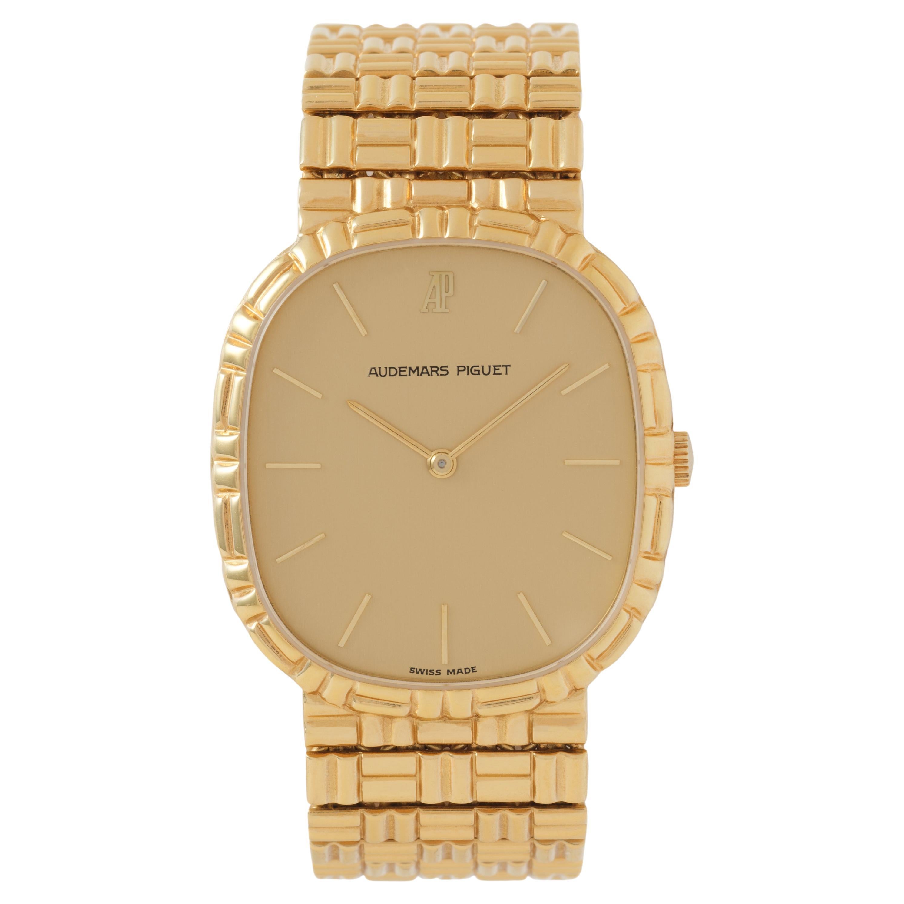 Vintage Audemars Piguet Bamboo 18 Karat Yellow Gold Model BA4647/903 For Sale
