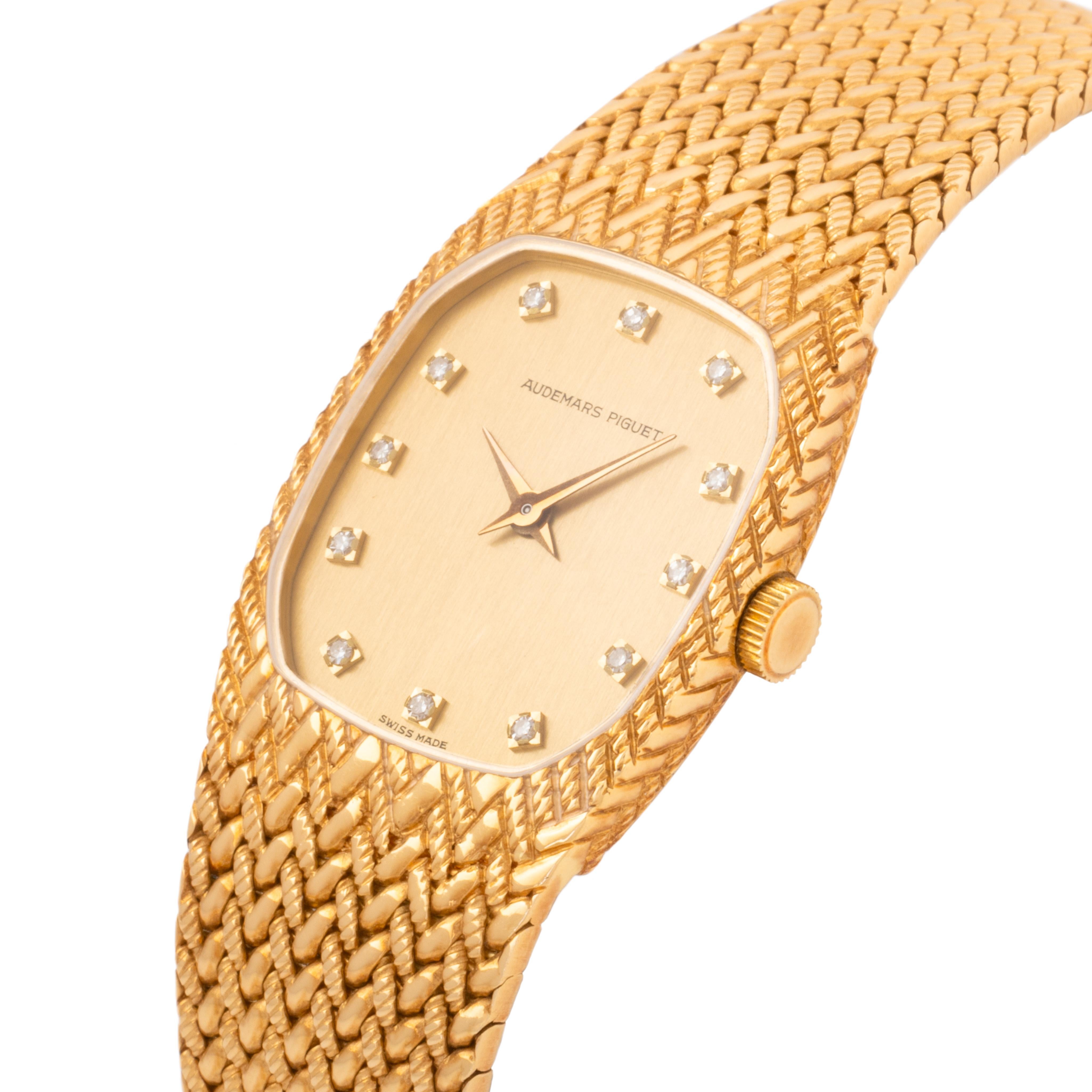Brilliant Cut Vintage Audemars Piguet 18k Yellow Gold Cobra Model 624