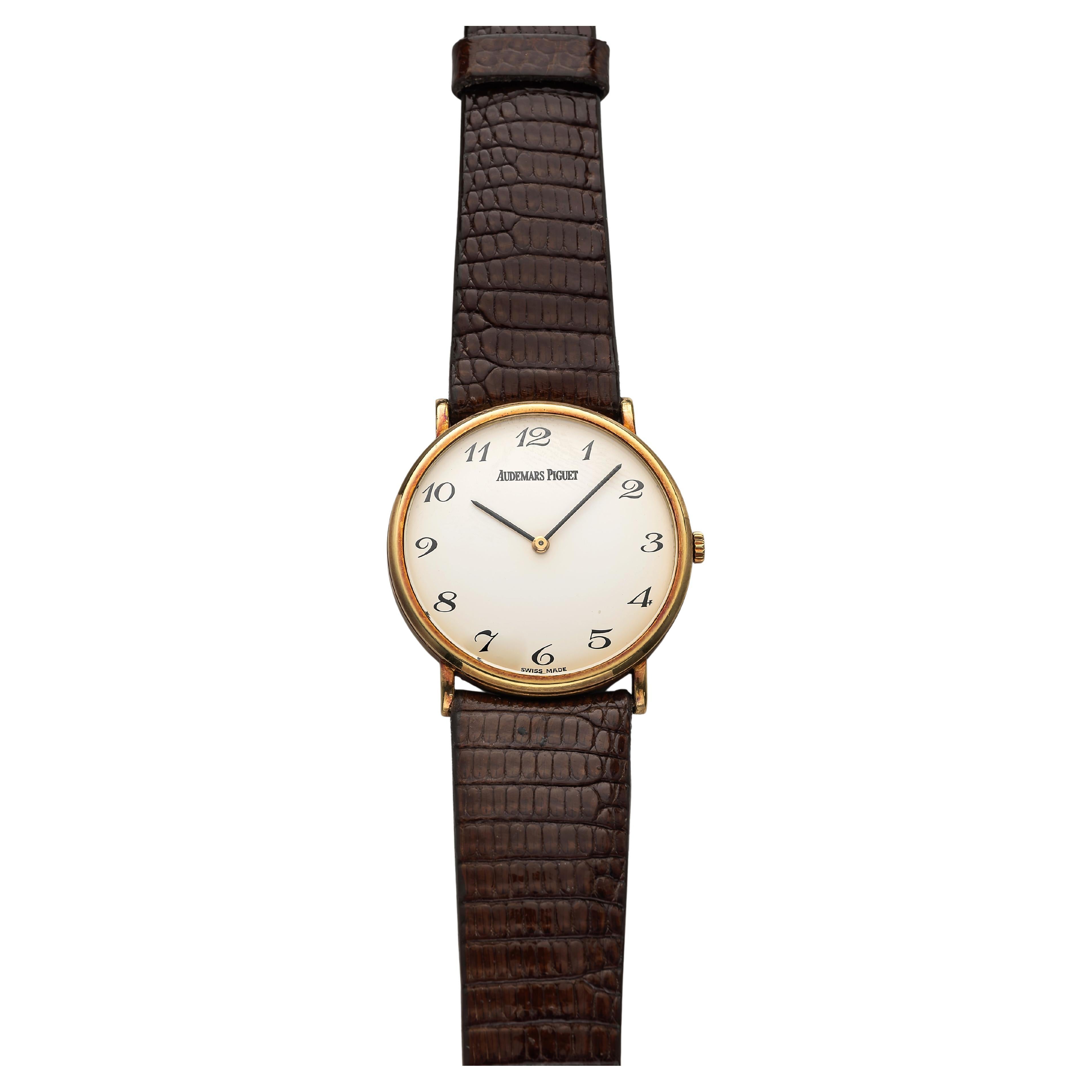 Vintage Audemars Piguet 80s White Arabic Numeral Dial Manual Wind 18k Gold 34mm. im Angebot