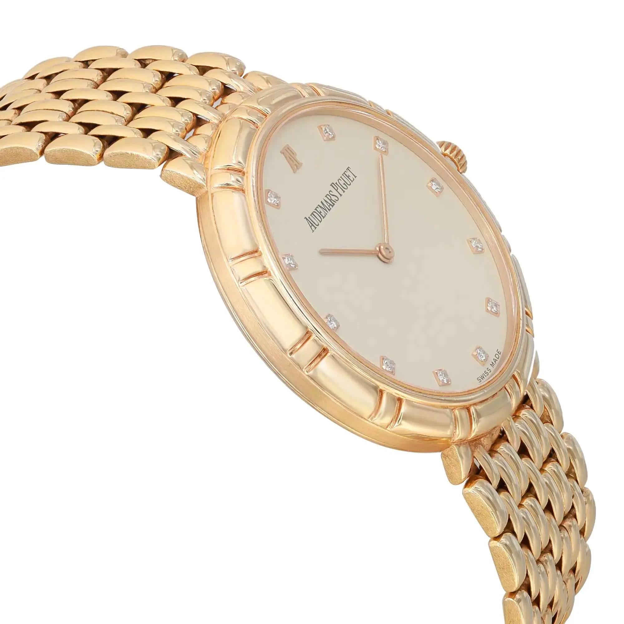 Vintage Audemars Piguet Classic 18k Gold Cream Dial Hand Wind Men Watch In Good Condition In New York, NY