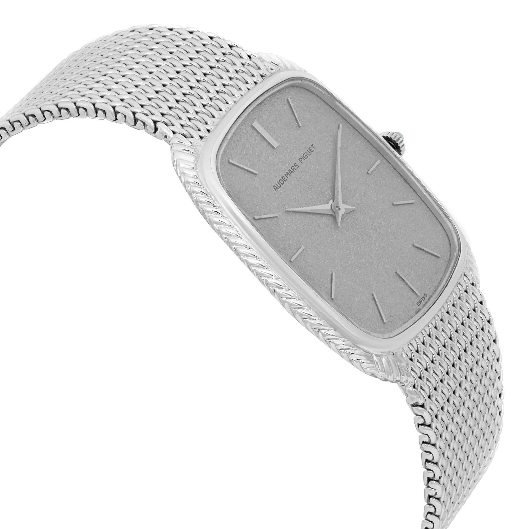 Men's Vintage Audemars Piguet Cobra 18k White Gold Silver Dial Manual Unisex Watch 701 For Sale