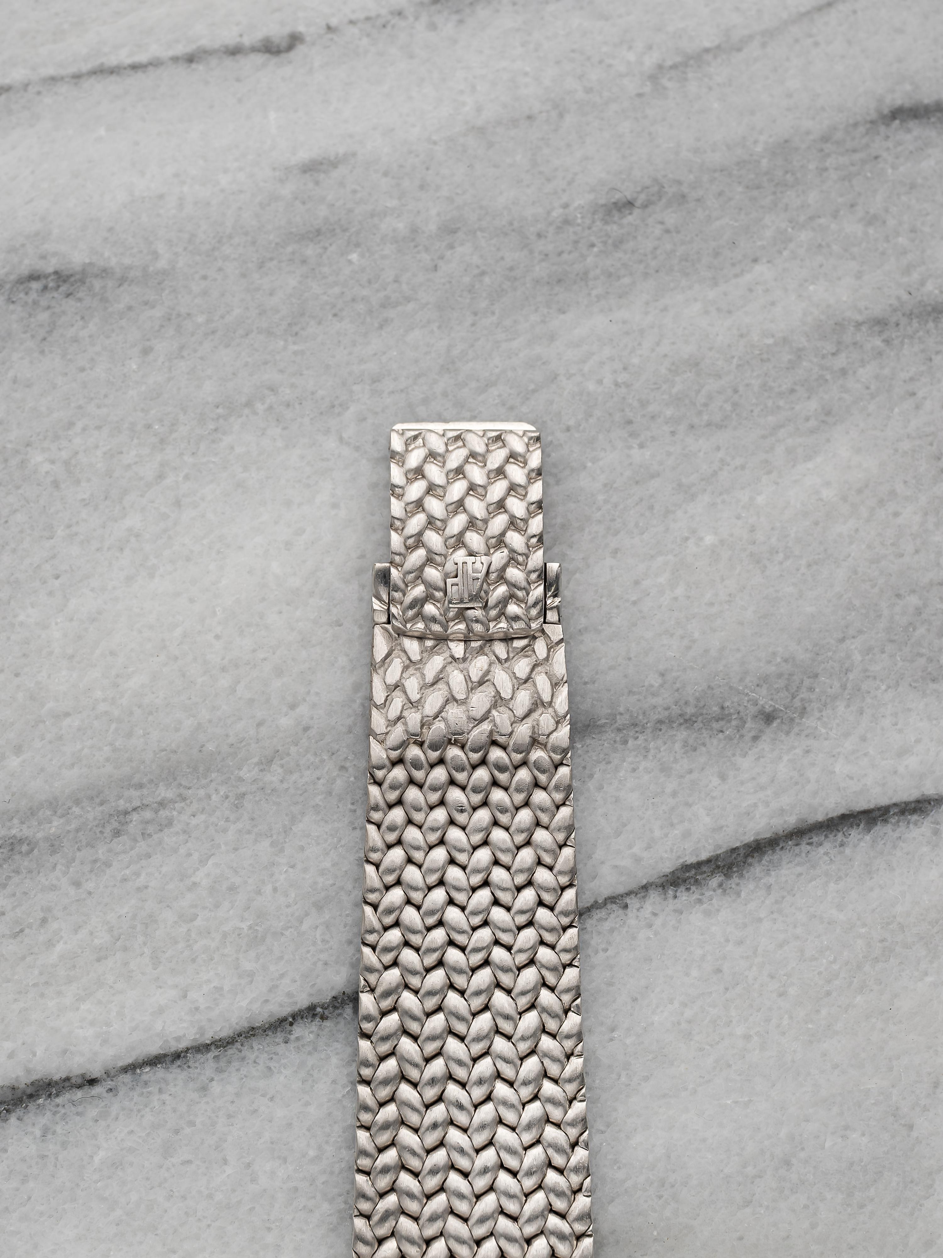 Femenino o masculino Vintage Audemars Piguet Cobra Esfera Diamante Azul 80s Oro Blanco 18K Viento Manual 2 en venta