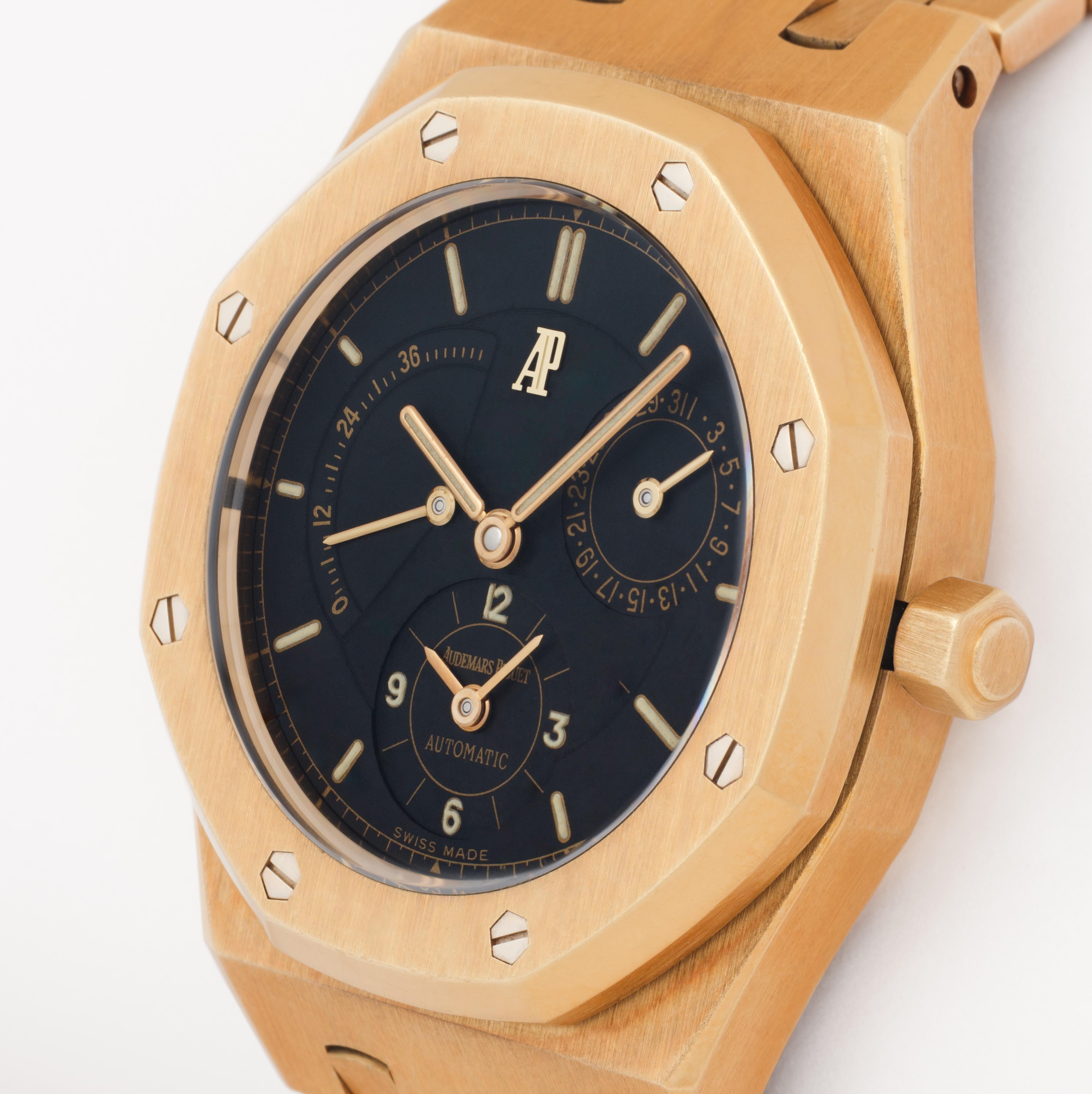Vintage Audemars Piguet Model 25730BA 18 Karat Yellow Gold Automatic Papers For Sale 1