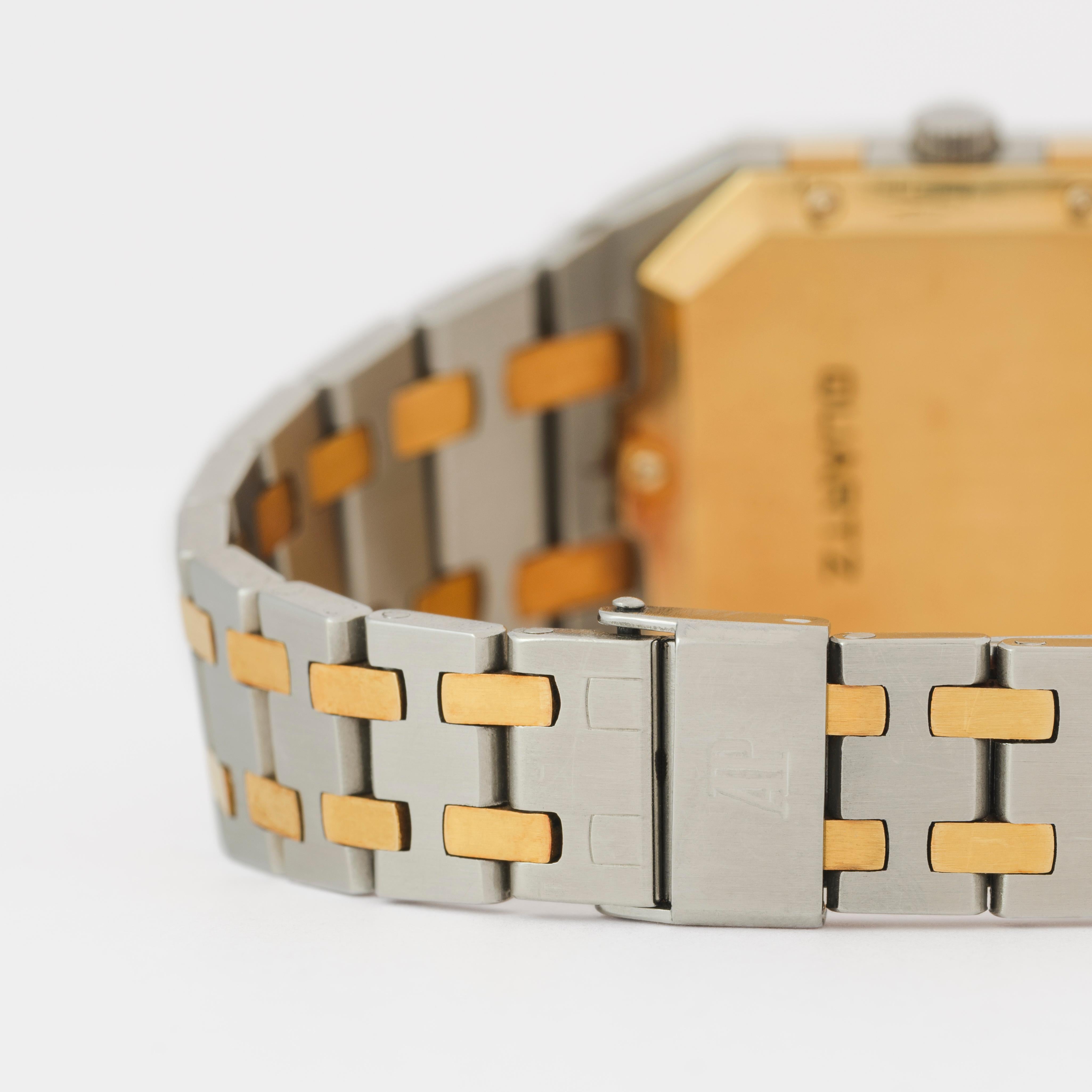 Vintage Audemars Piguet Royal Oak Modelo 56049SA Acero inoxidable Amarillo de 18 quilates en venta 2