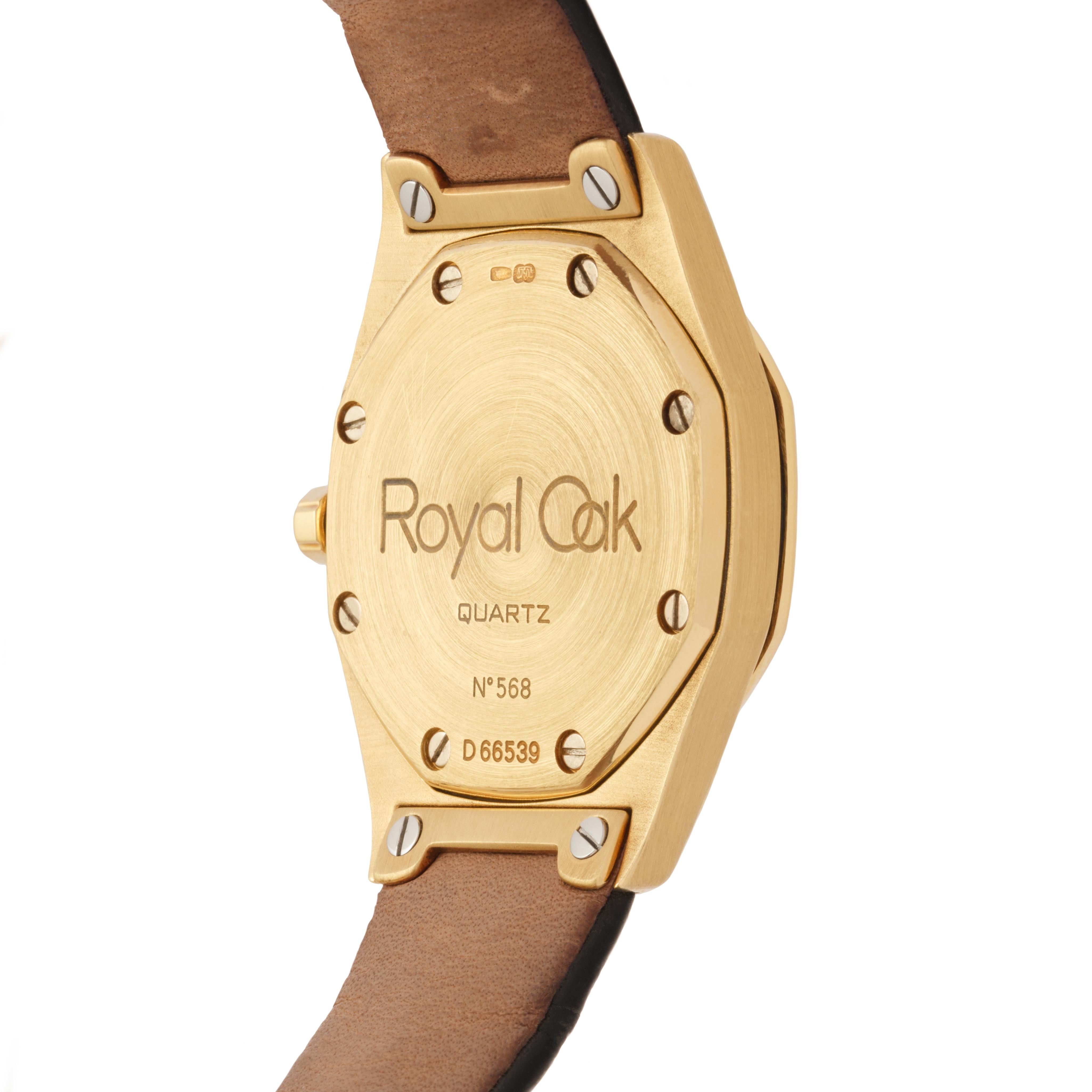 Women's or Men's Vintage Audemars Piguet Royal Oak Model 66800BA 18 Karat on Deployment Buckle For Sale