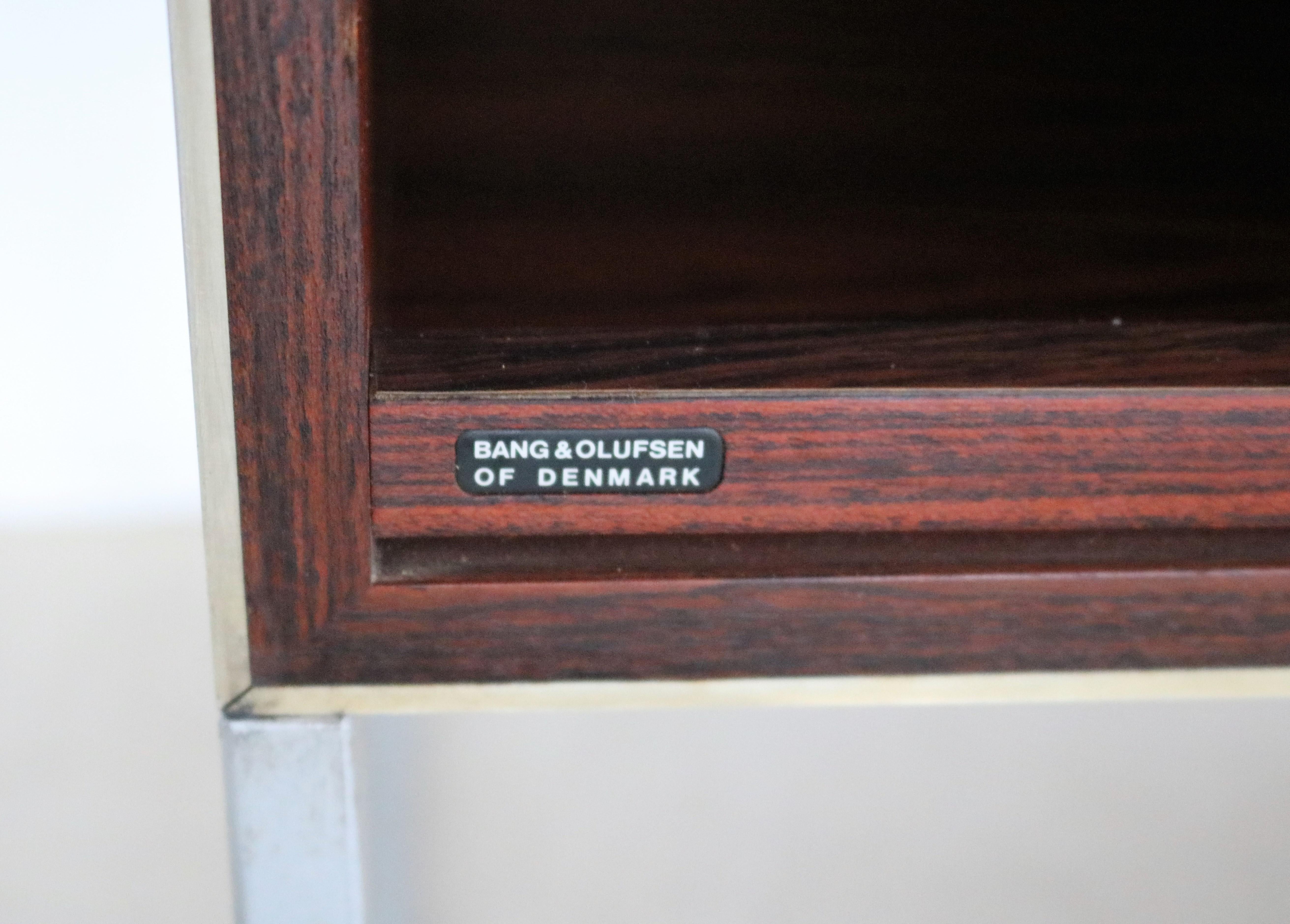 Vintage Audio Furniture Locker Bang & Olufsen MC30 1