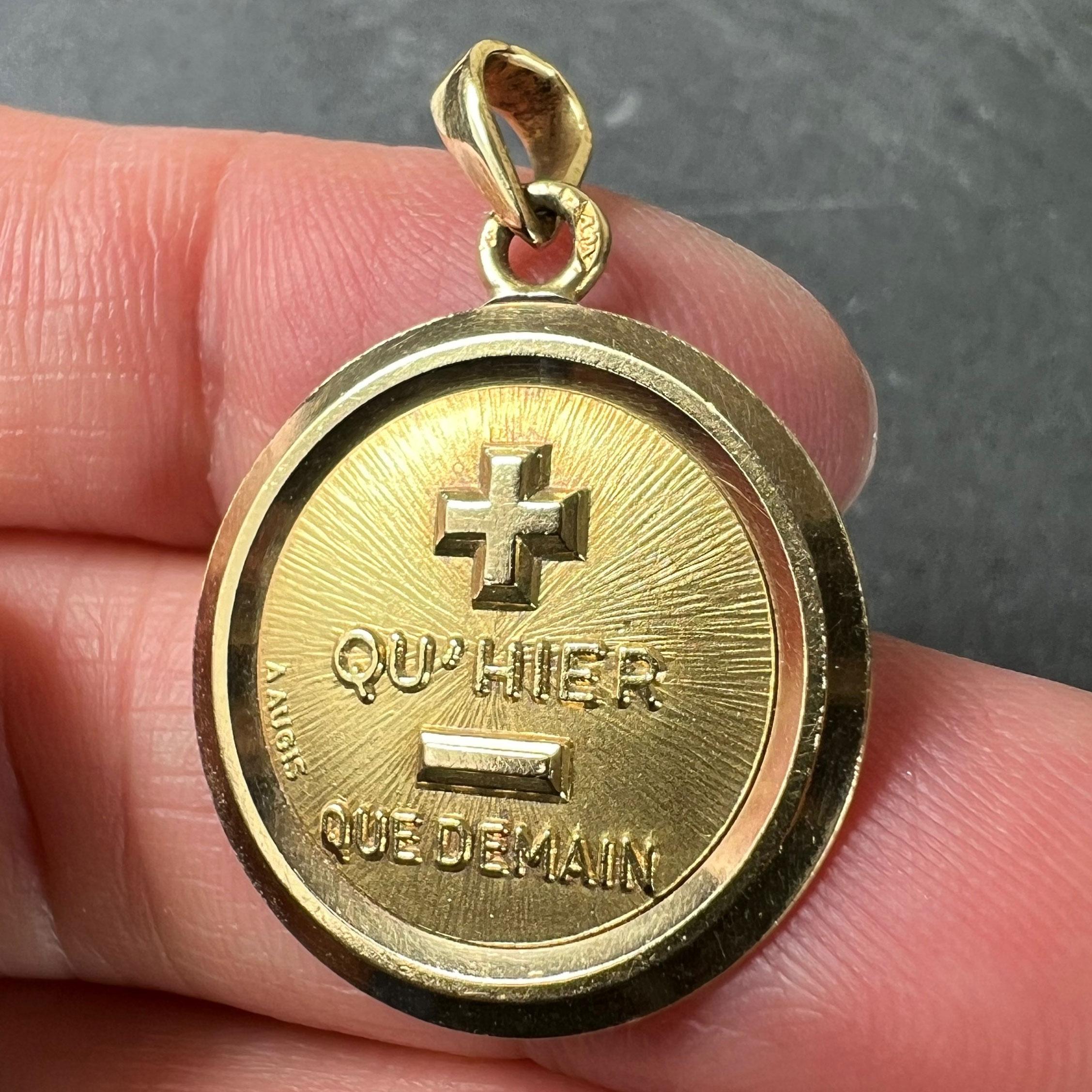 Vintage Augis More than Yesterday 18K Gelbgold Love Charm Anhänger, Vintage im Angebot 2
