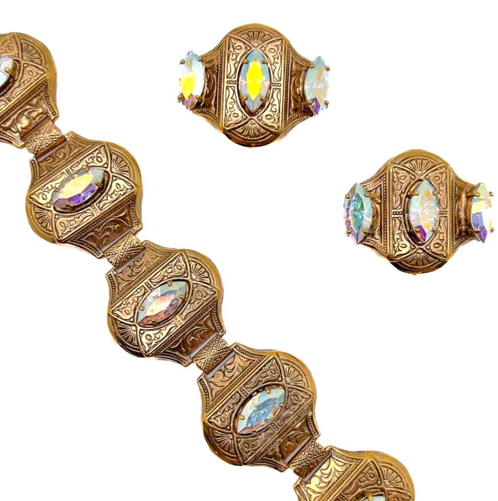 Vintage Aurora Borealis Crystal Bracelet and Earrings 1960s In Good Condition For Sale In Wilmslow, GB