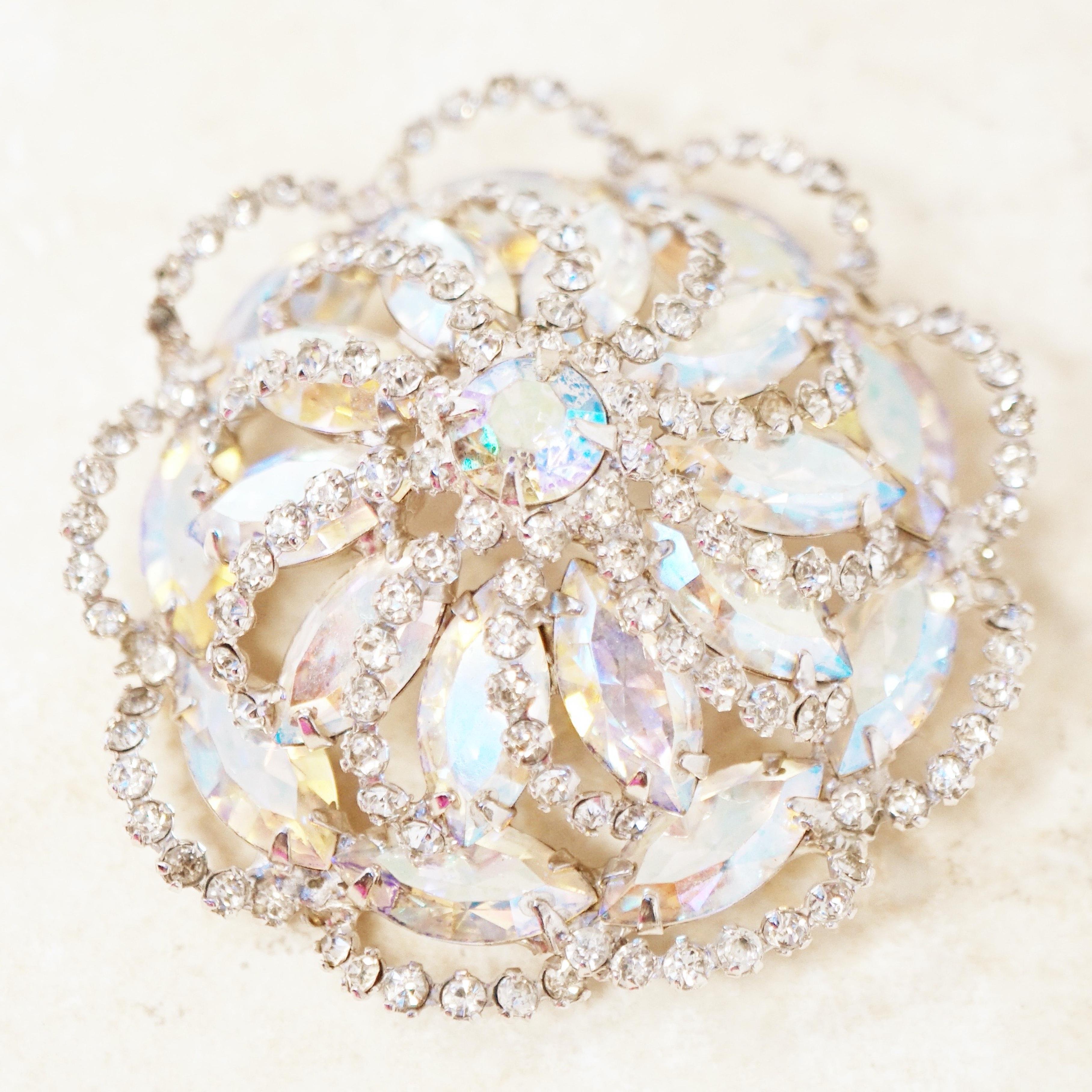 Vintage Aurora Borealis Crystal Dome Floral Brooch, 1950s In Excellent Condition In McKinney, TX