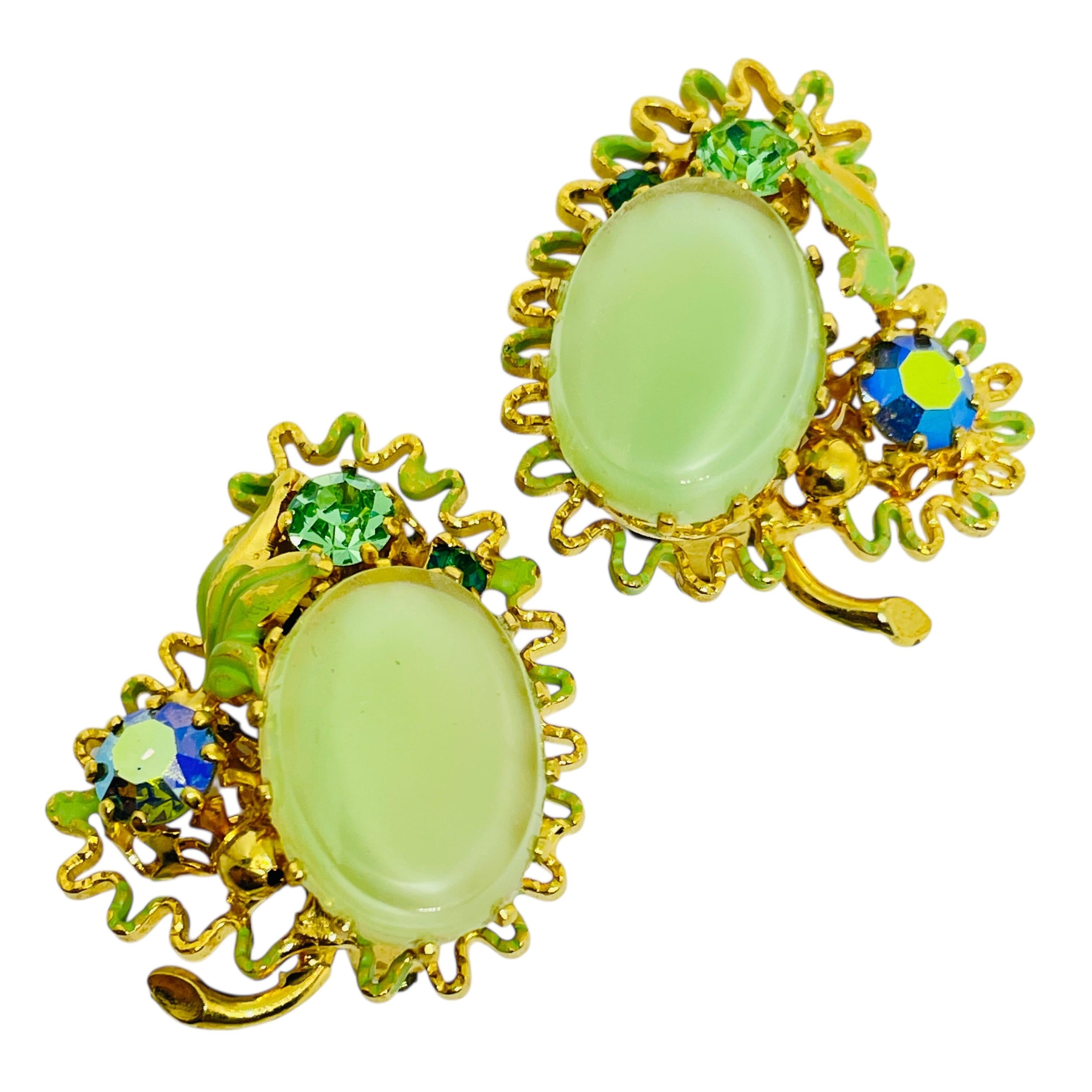 Orecchini a clip d'epoca in vetro verde e smalto dorato AUSTRIA in vendita 2