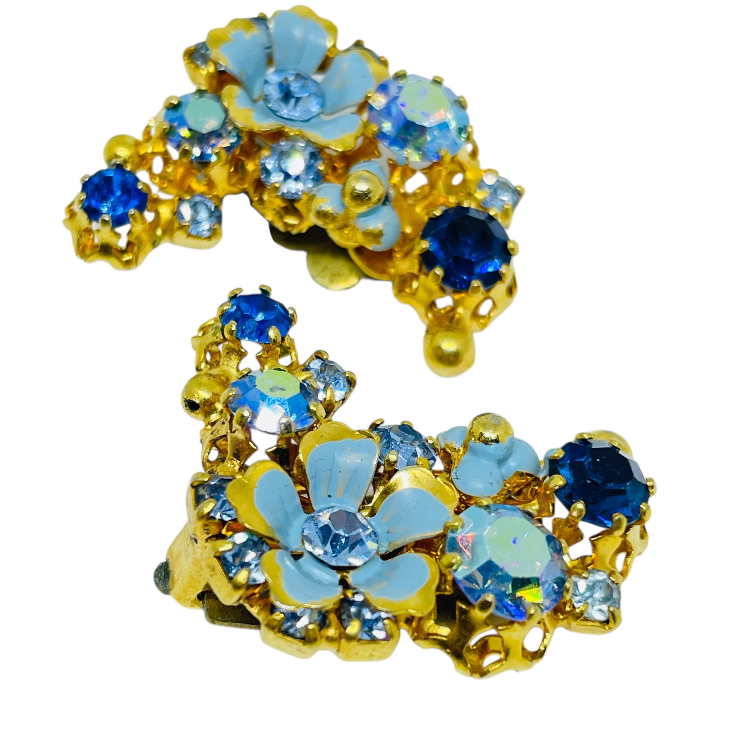 da uomo o donna Orecchini a clip d'epoca AUSTRIA con smalto dorato e strass a forma di fiore in vendita