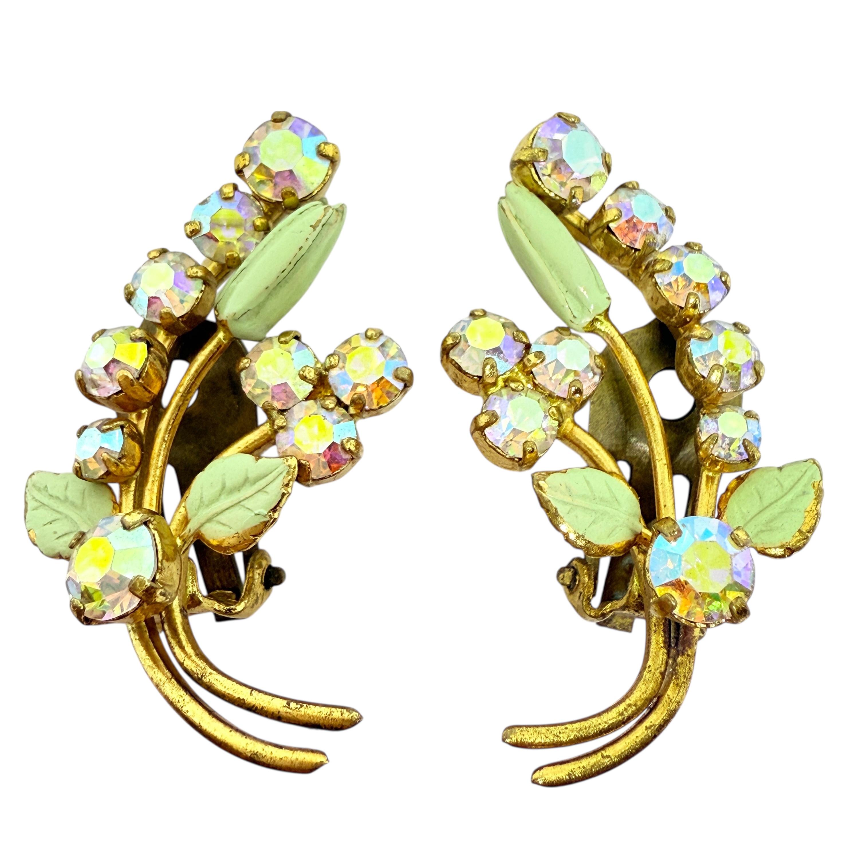 Strass d'epoca AUSTRIA in tonalità oro e smalto verde  orecchini a clip di design in vendita 1