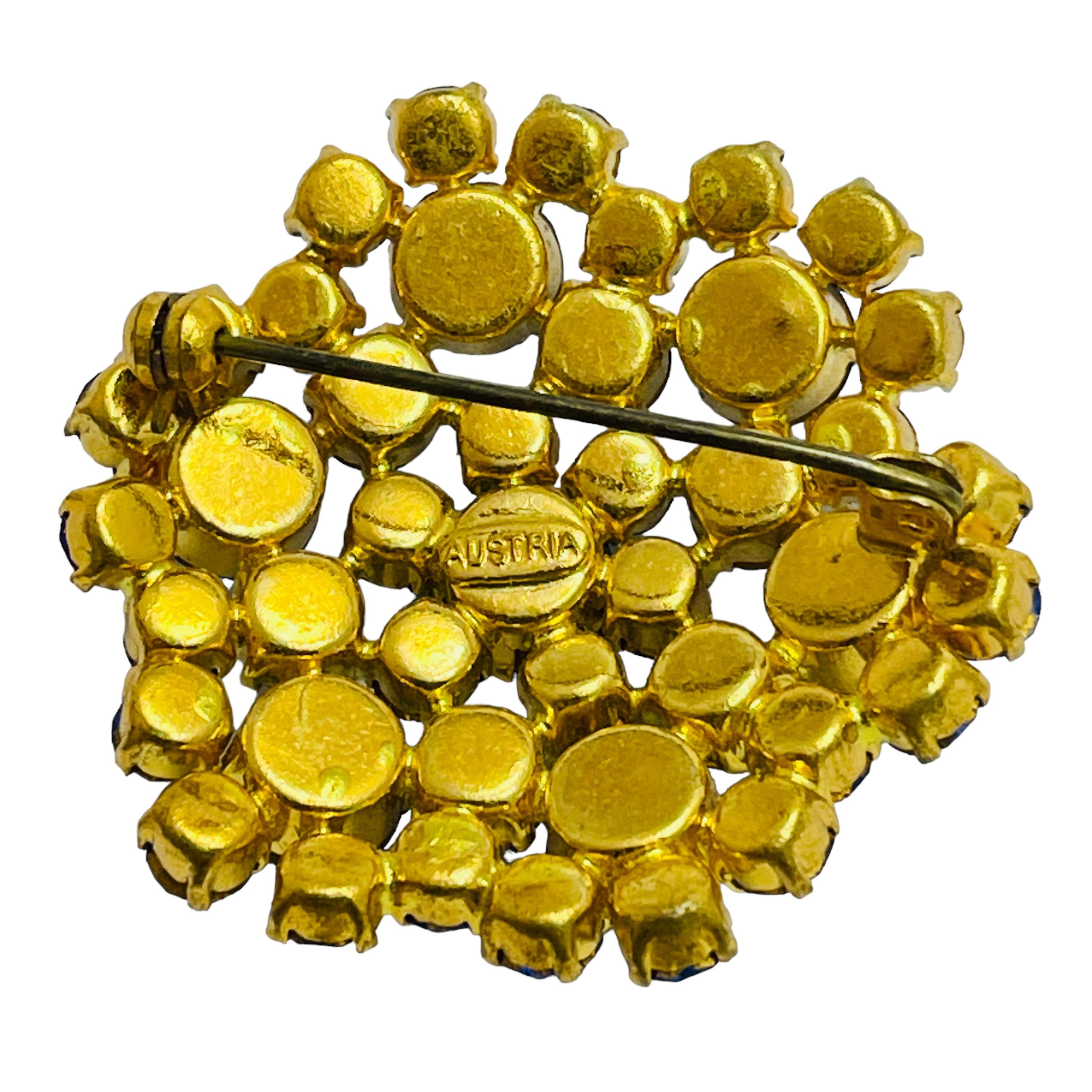 Vintage AUSTRIA signed gold blue rhinestone designer brooch In Good Condition For Sale In Palos Hills, IL