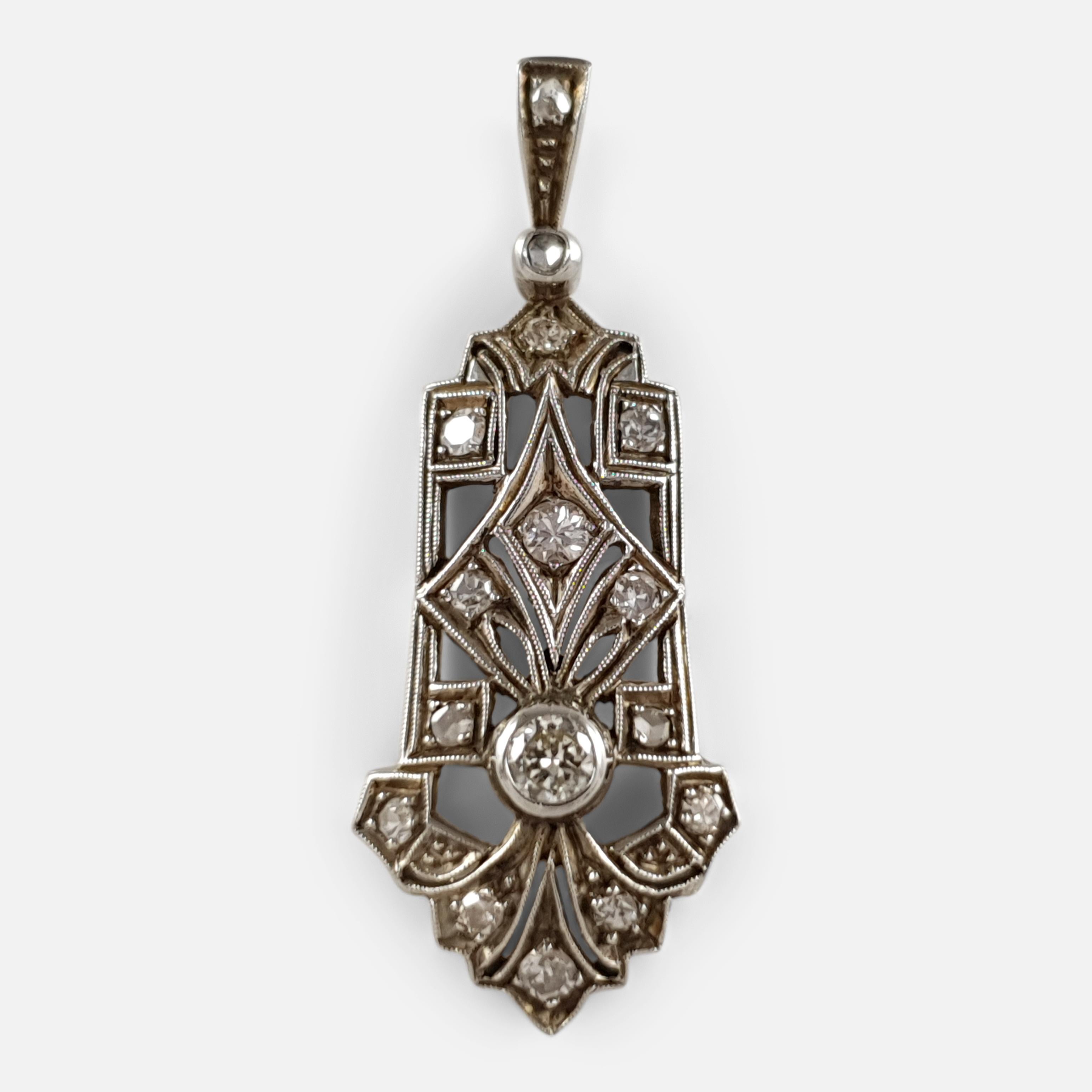 Vintage Austrian Art Deco Period 14 Karat Gold and Diamond Pendant, circa 1930s 4