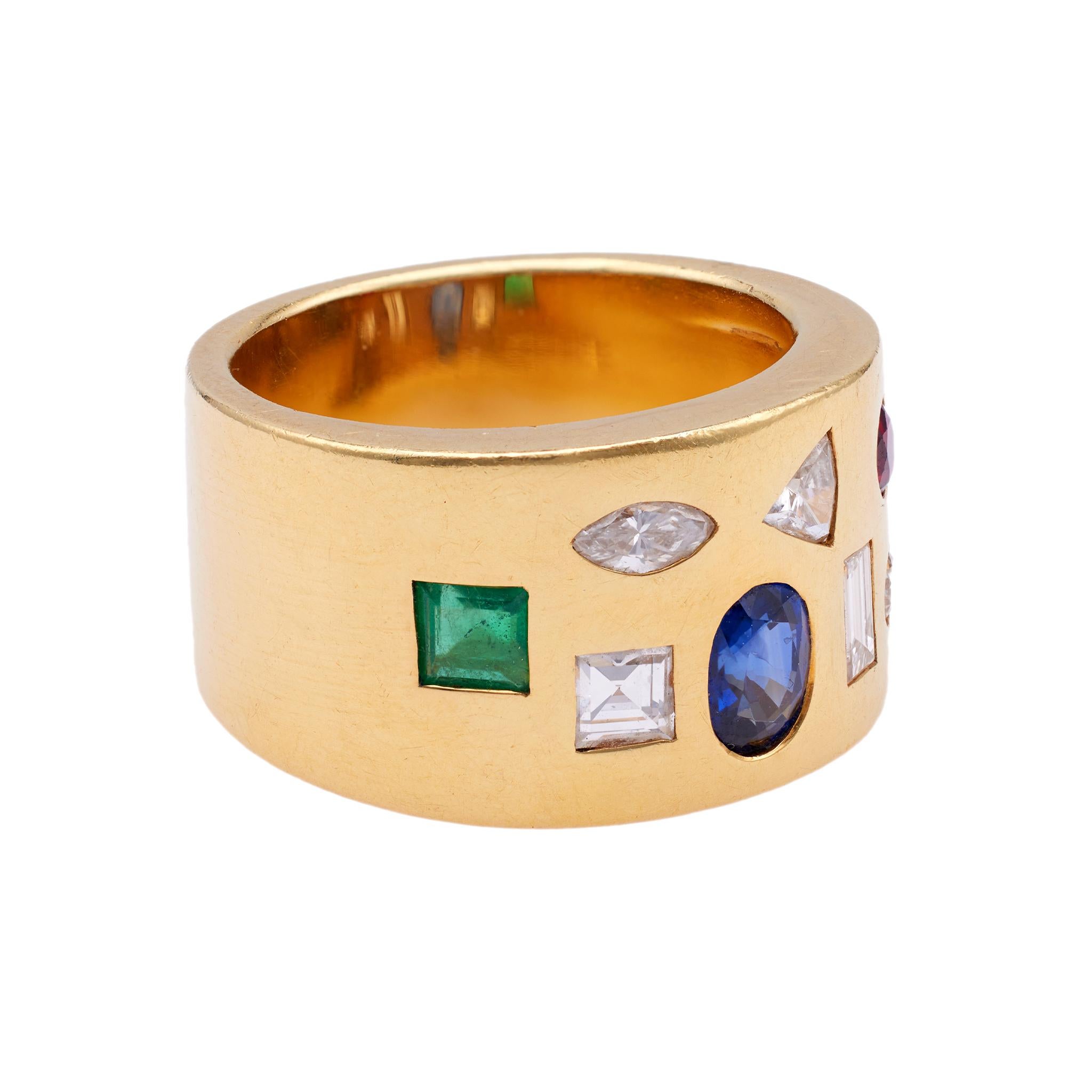 Women's or Men's Vintage Austrian Diamond Gemstone 18k Confetti Band Ring