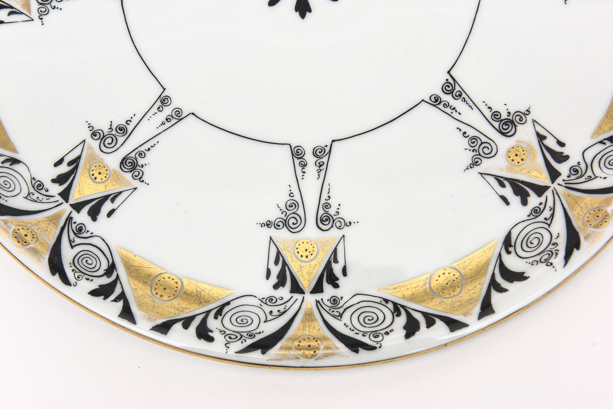 Vintage Signed Austrian Porcelain Hand Painted Porcelain Serving Plate With Gold In Good Condition For Sale In North Miami, FL