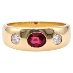 Bague autrichienne vintage en or jaune 14 carats avec rubis et diamants