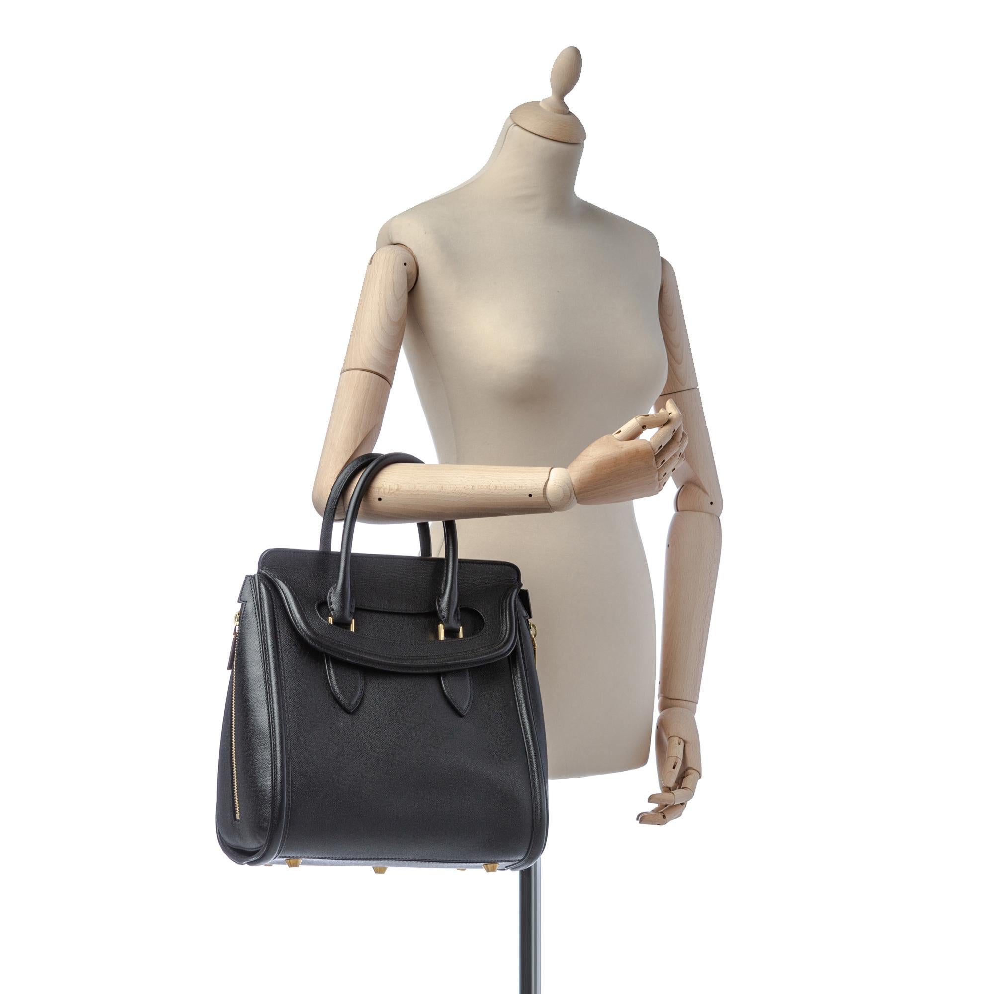 Vintage Authentic Alexander Mcqueen Black Leather Heroine Handbag ITALY MEDIUM  For Sale 11