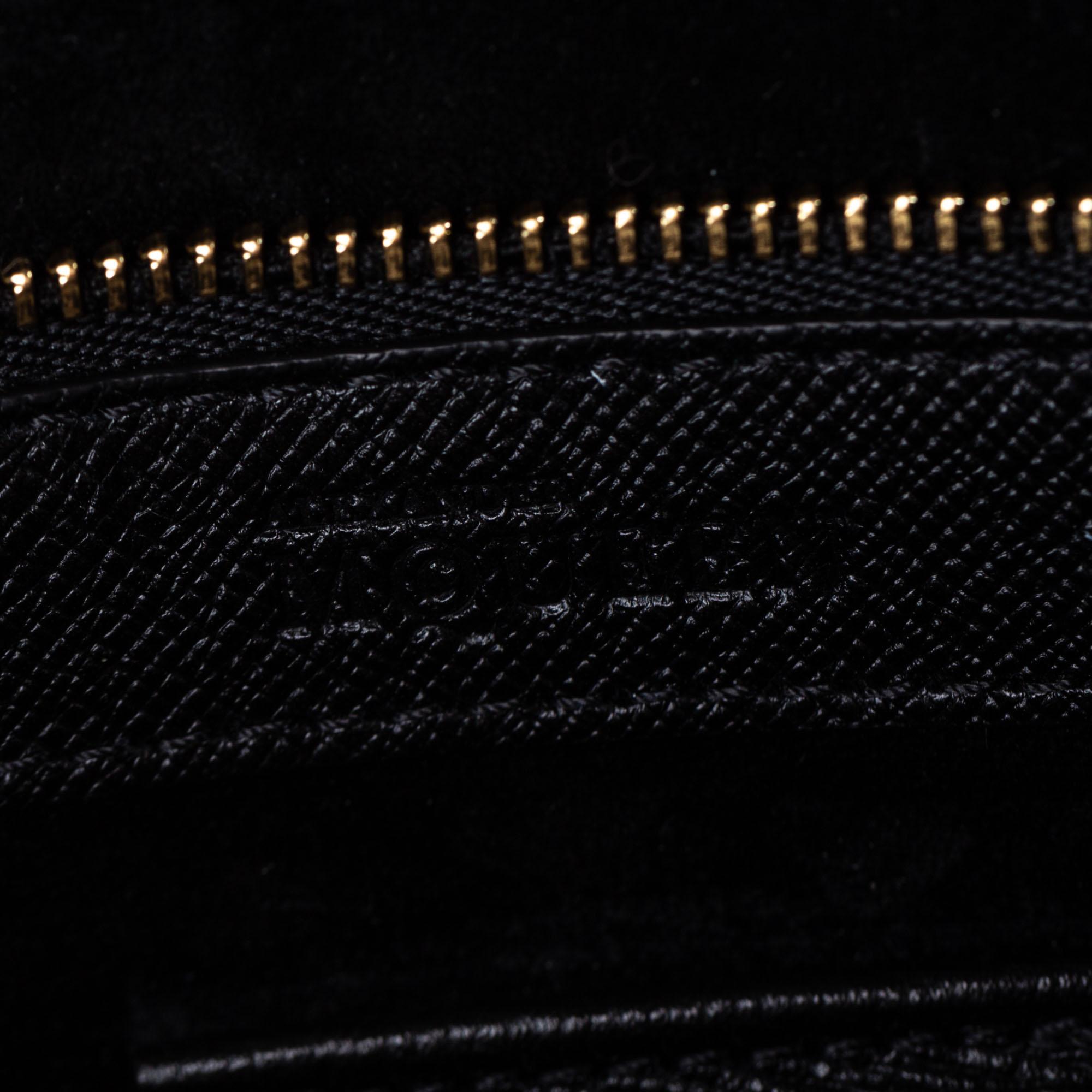 Vintage Authentic Alexander Mcqueen Black Leather Heroine Handbag ITALY MEDIUM  For Sale 3