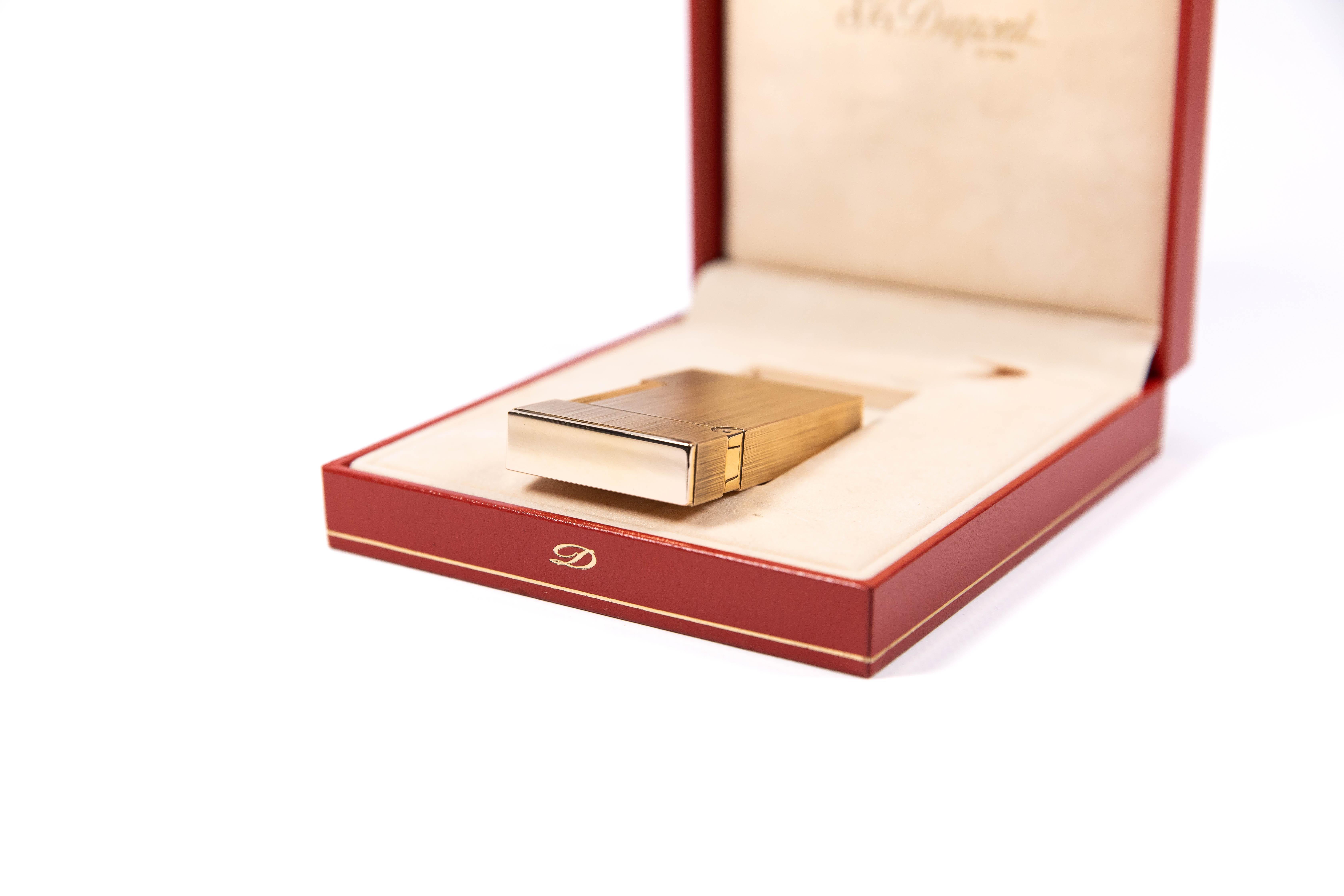 Vintage Authentic Brushed Gold plated Ligne 2 ST Dupont Lighter from 1991 3