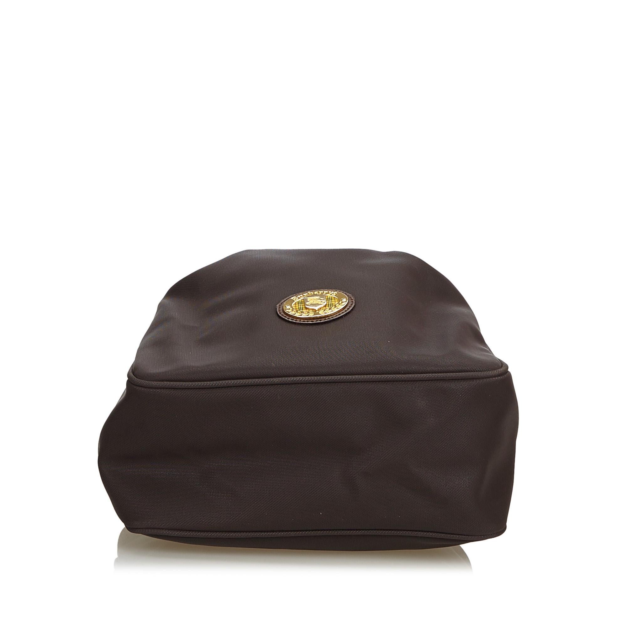 Women's Vintage Authentic Burberry Black Bucket Bag United Kingdom w Dust Bag MEDIUM For Sale