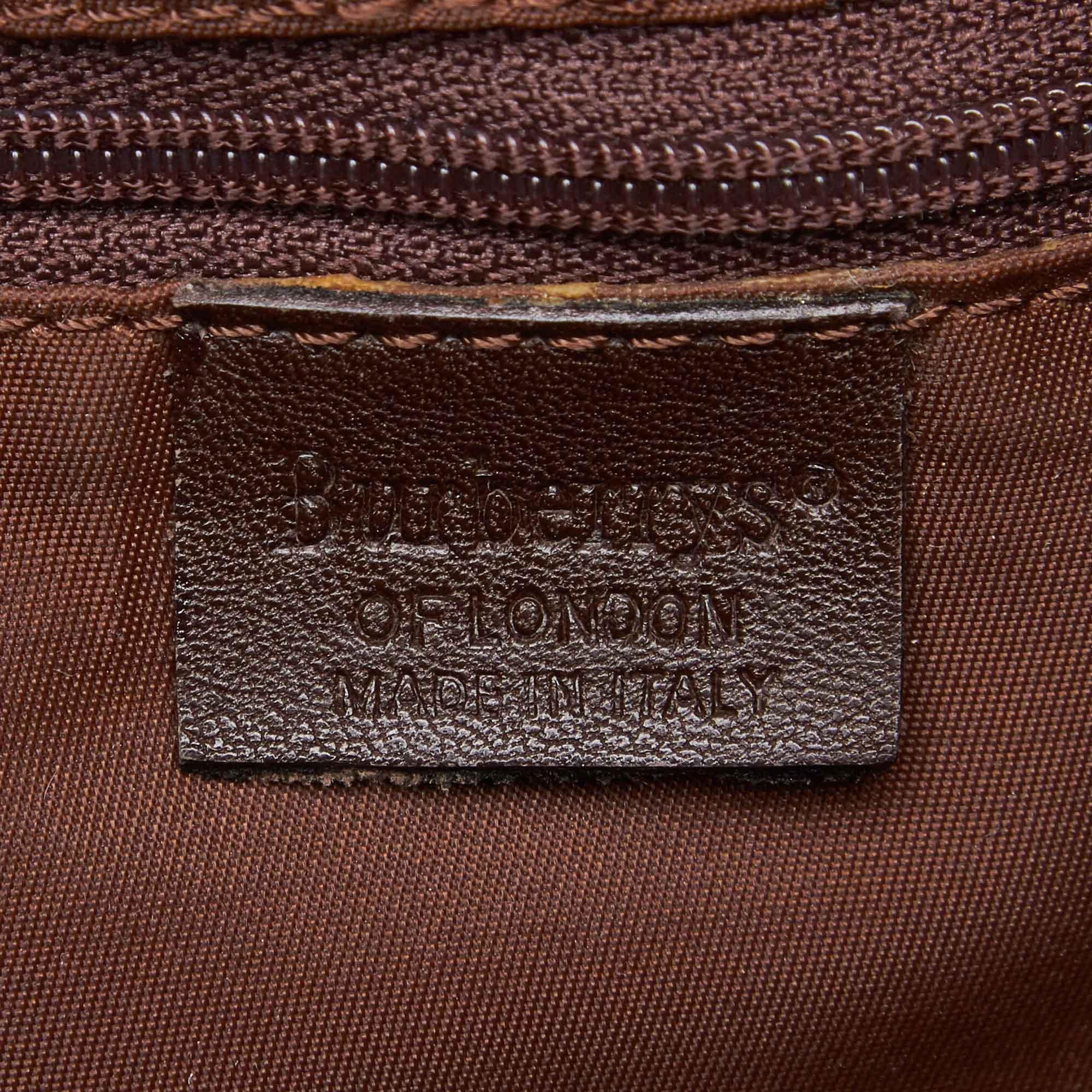 Vintage Authentic Burberry Black Bucket Bag United Kingdom w Dust Bag MEDIUM For Sale 2