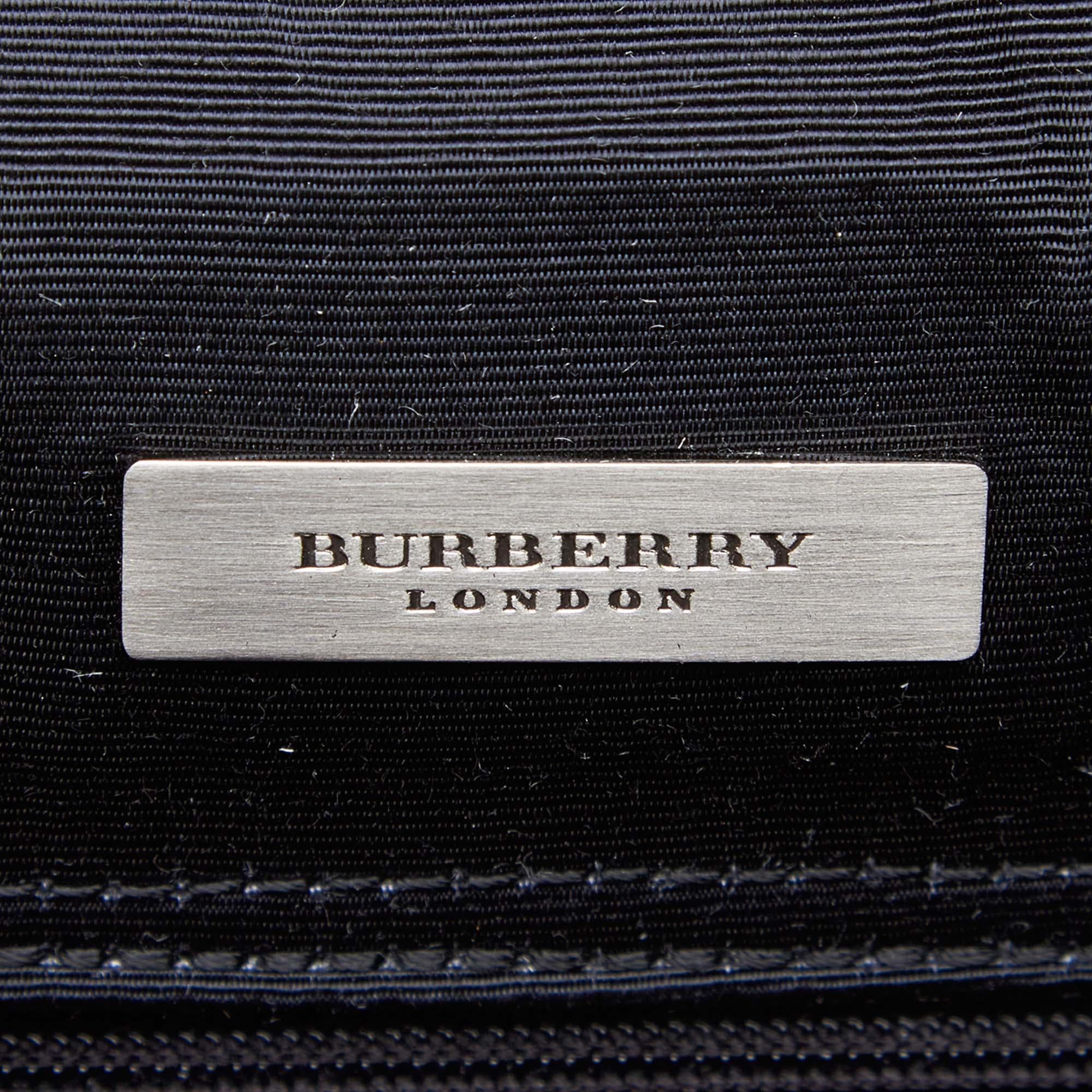 Vintage Authentic Burberry Black Leather Crossbody Bag United Kingdom MEDIUM  2