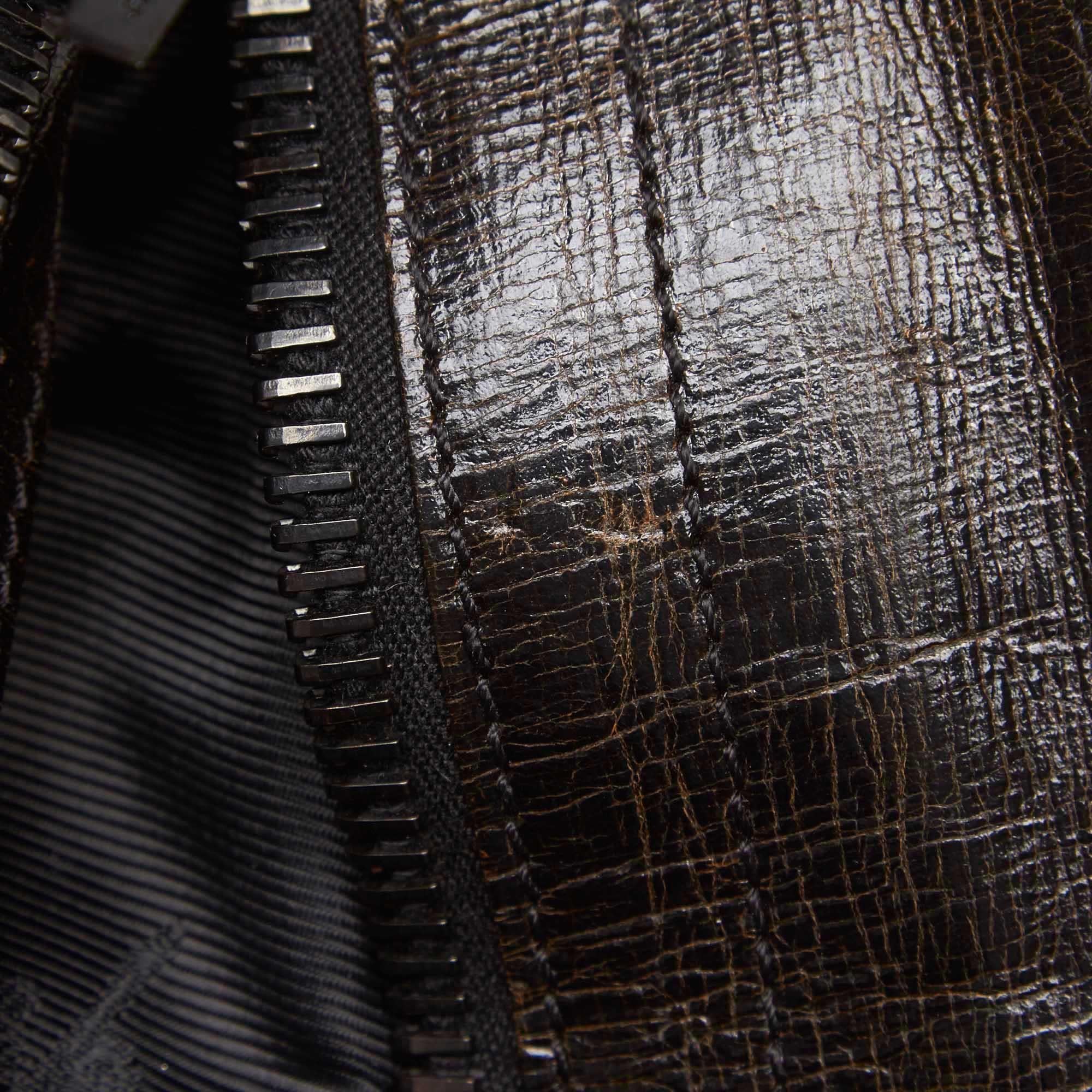 Vintage Authentic Burberry Black Leather Tote Bag United Kingdom LARGE  For Sale 3