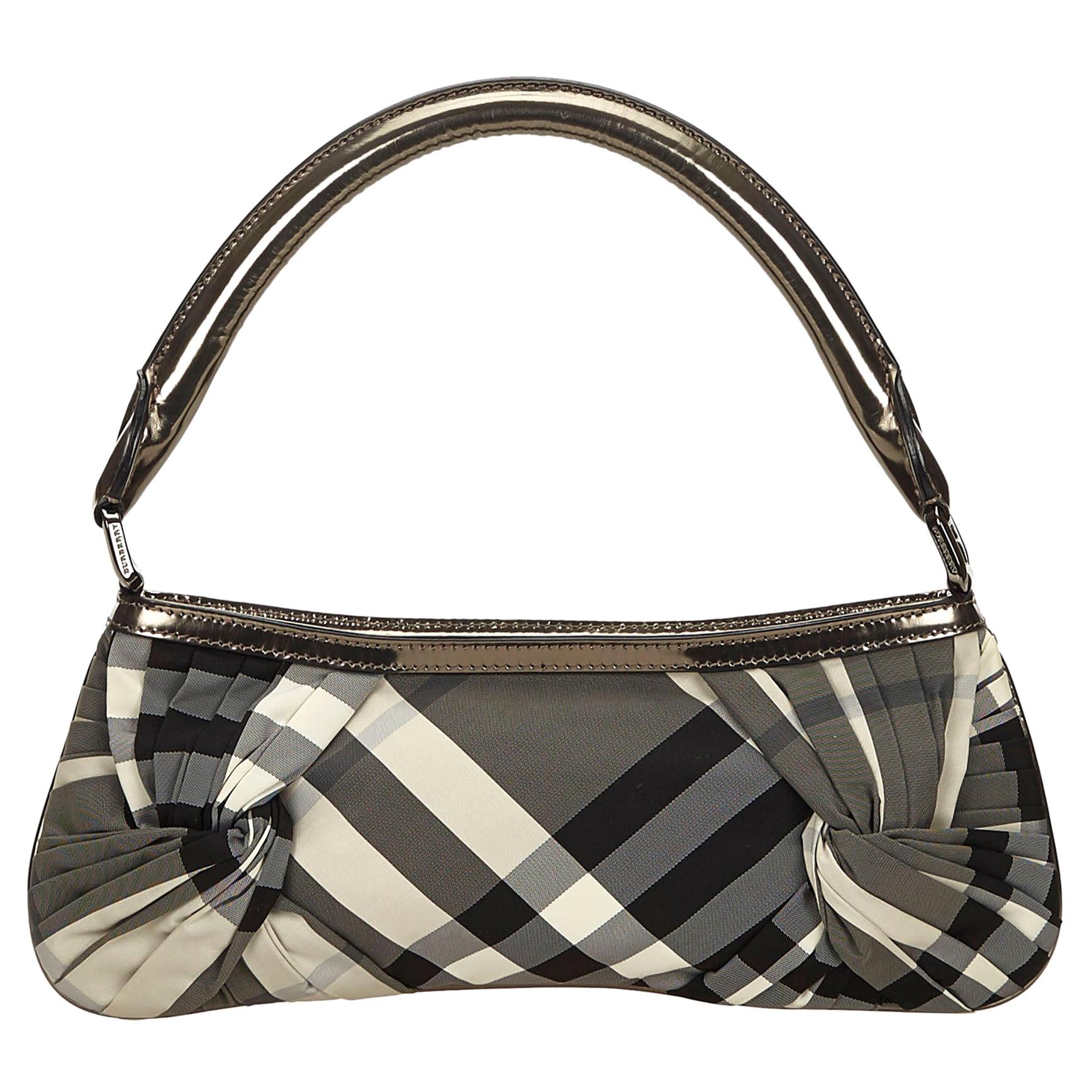 Burberry Baguette Bag For Sale on 1stDibs burberry baguette