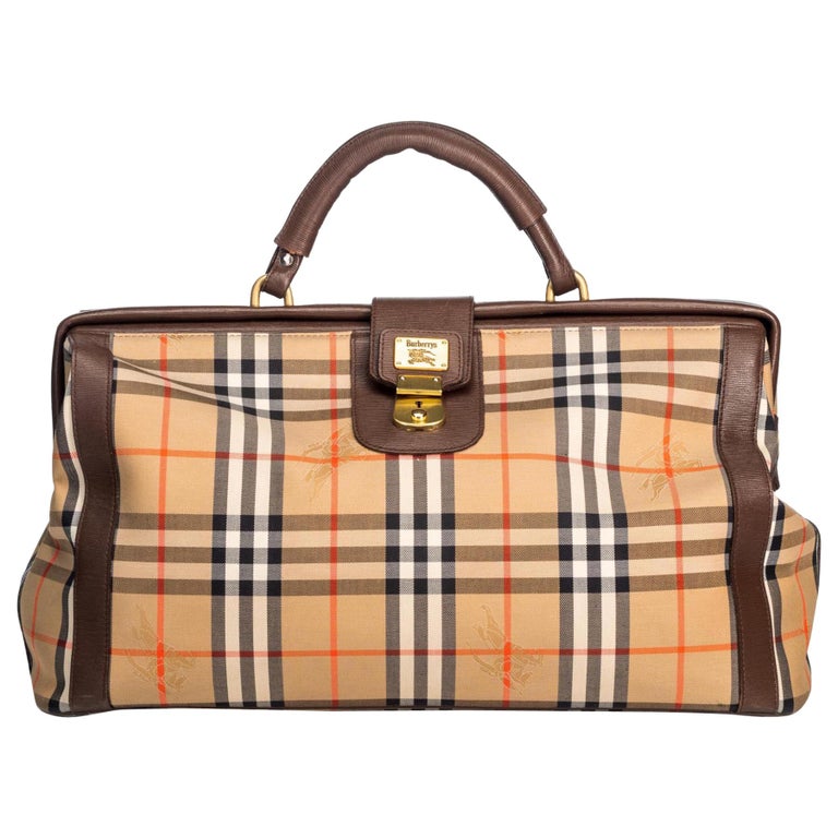 Vintage Authentic Burberry Haymarket Check Travel Bag United Kingdom LARGE For  Sale at 1stDibs