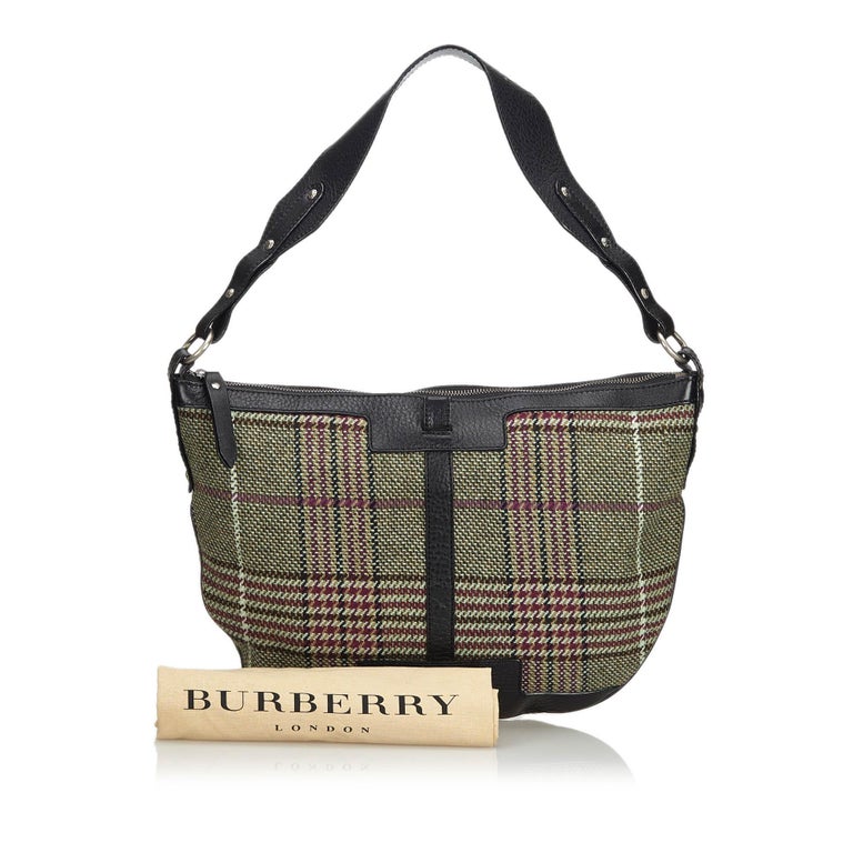 Vintage Authentic Burberry Green Plaid Shoulder Bag ITALY w LARGE For Sale at 1stdibs
