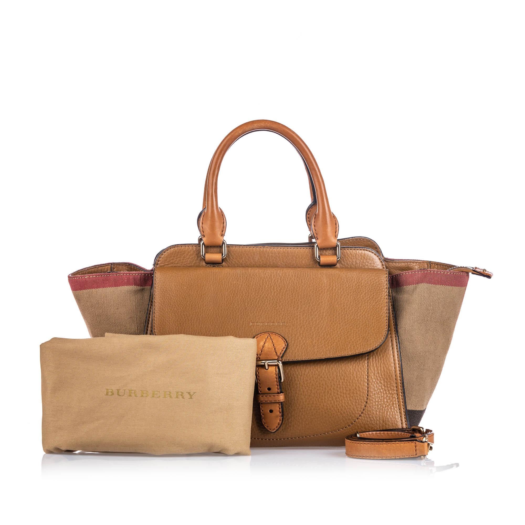 Authentic burberry purse sale hotsell