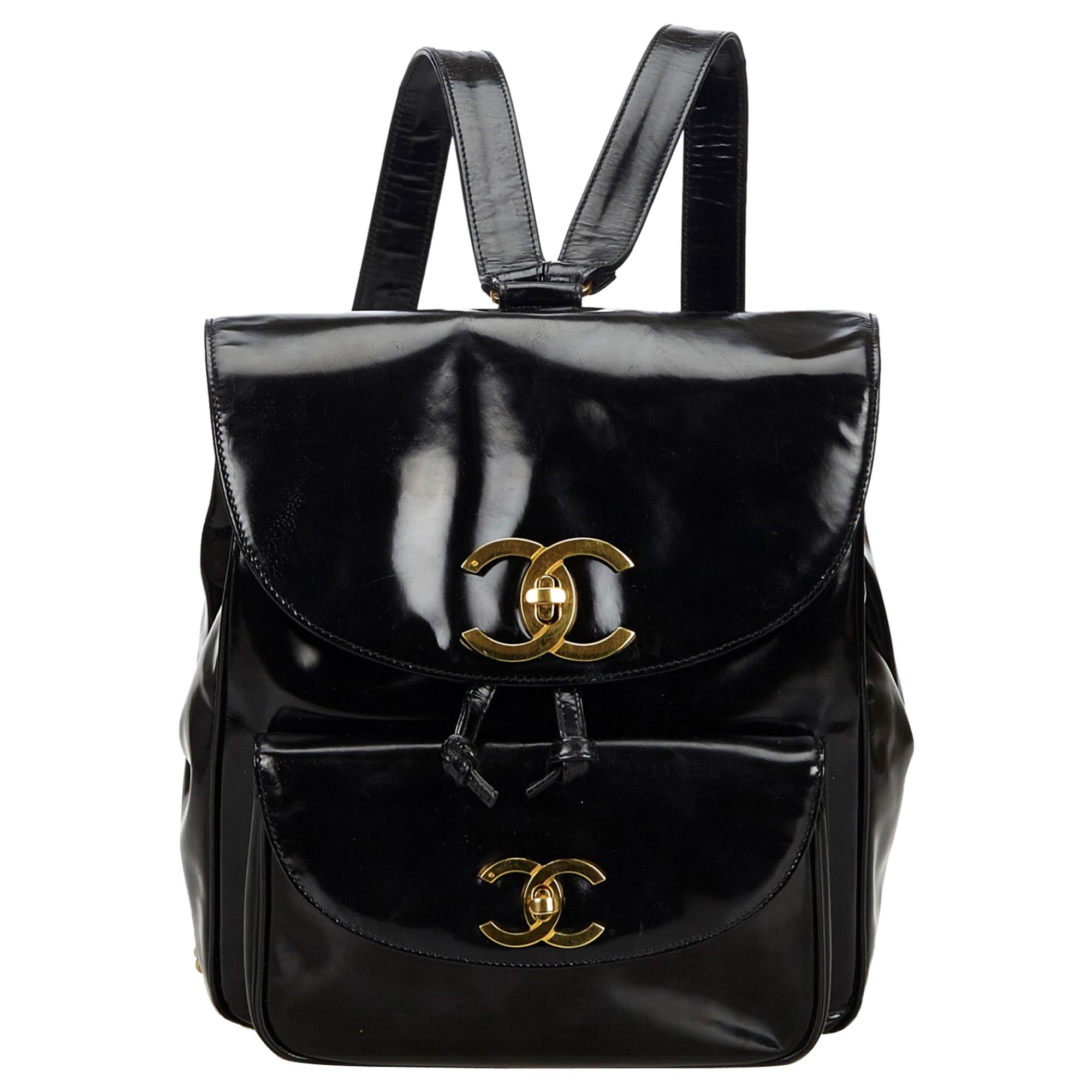 Vintage Authentic Chanel Black Patent Leather Drawstring Backpack France MEDIUM 