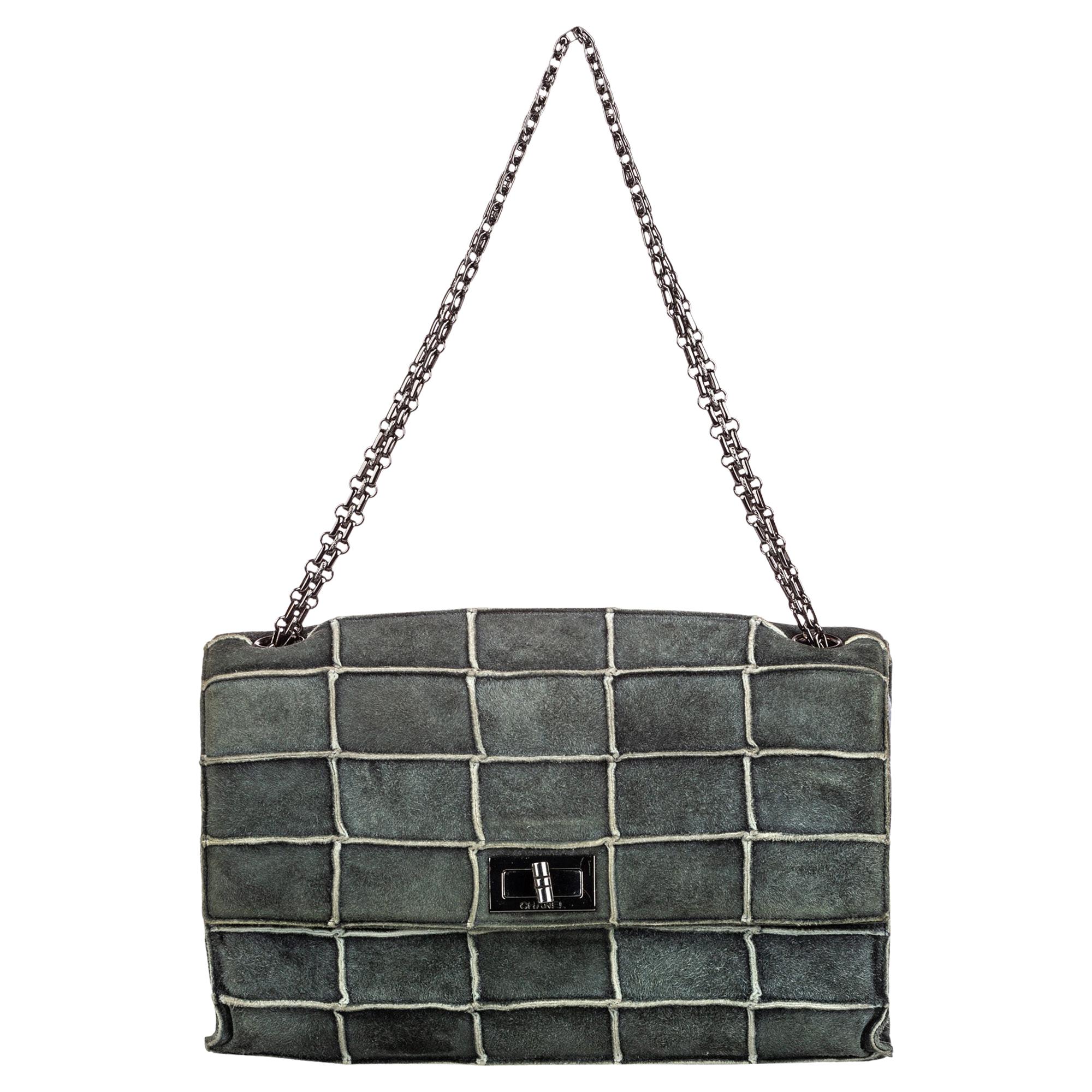 Vintage Authentic Chanel Gray Reissue 225 Patchwork Flap Bag FRANCE w MEDIUM 