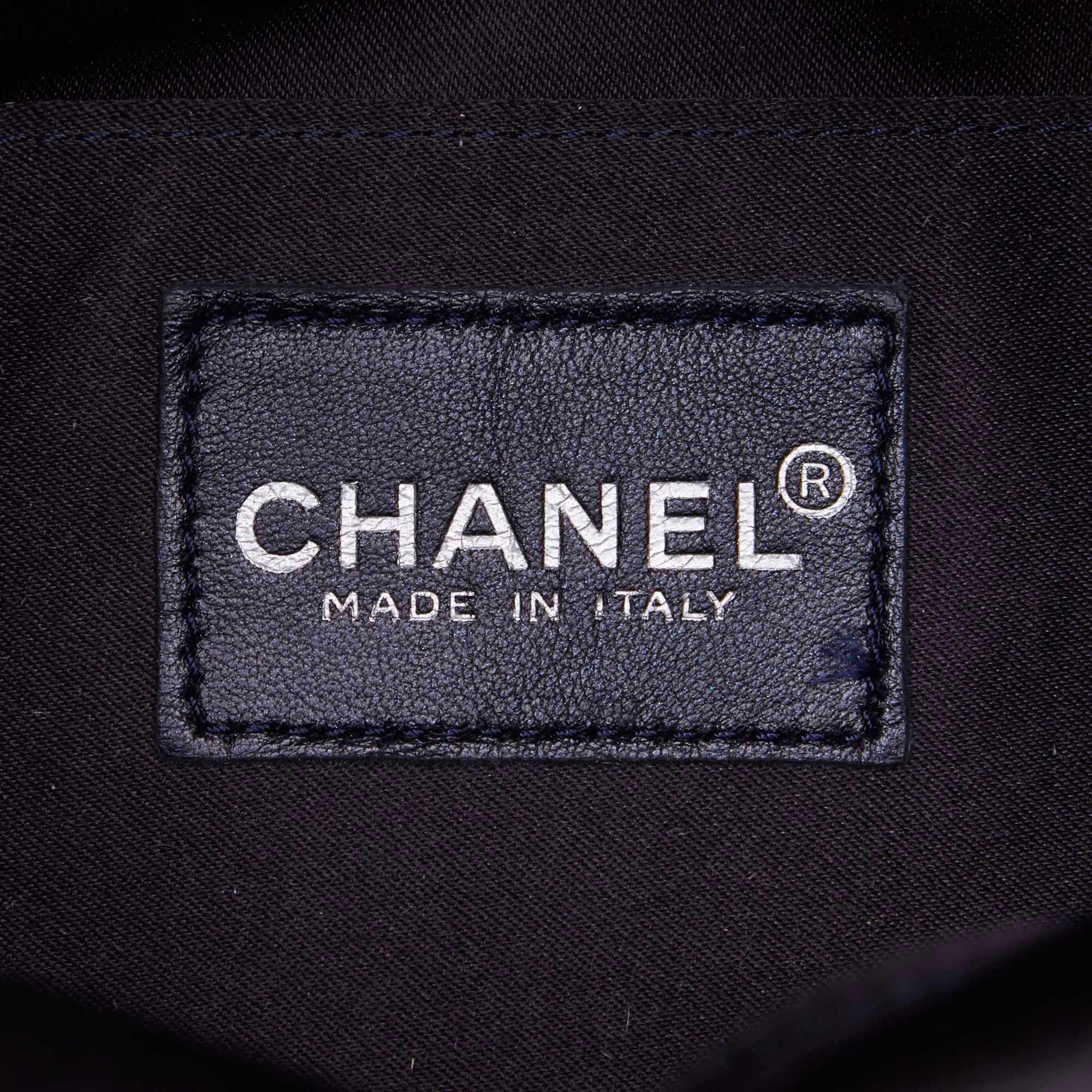 Black Vintage Authentic Chanel Handbag France w Dust Bag Authenticity Card MEDIUM  For Sale