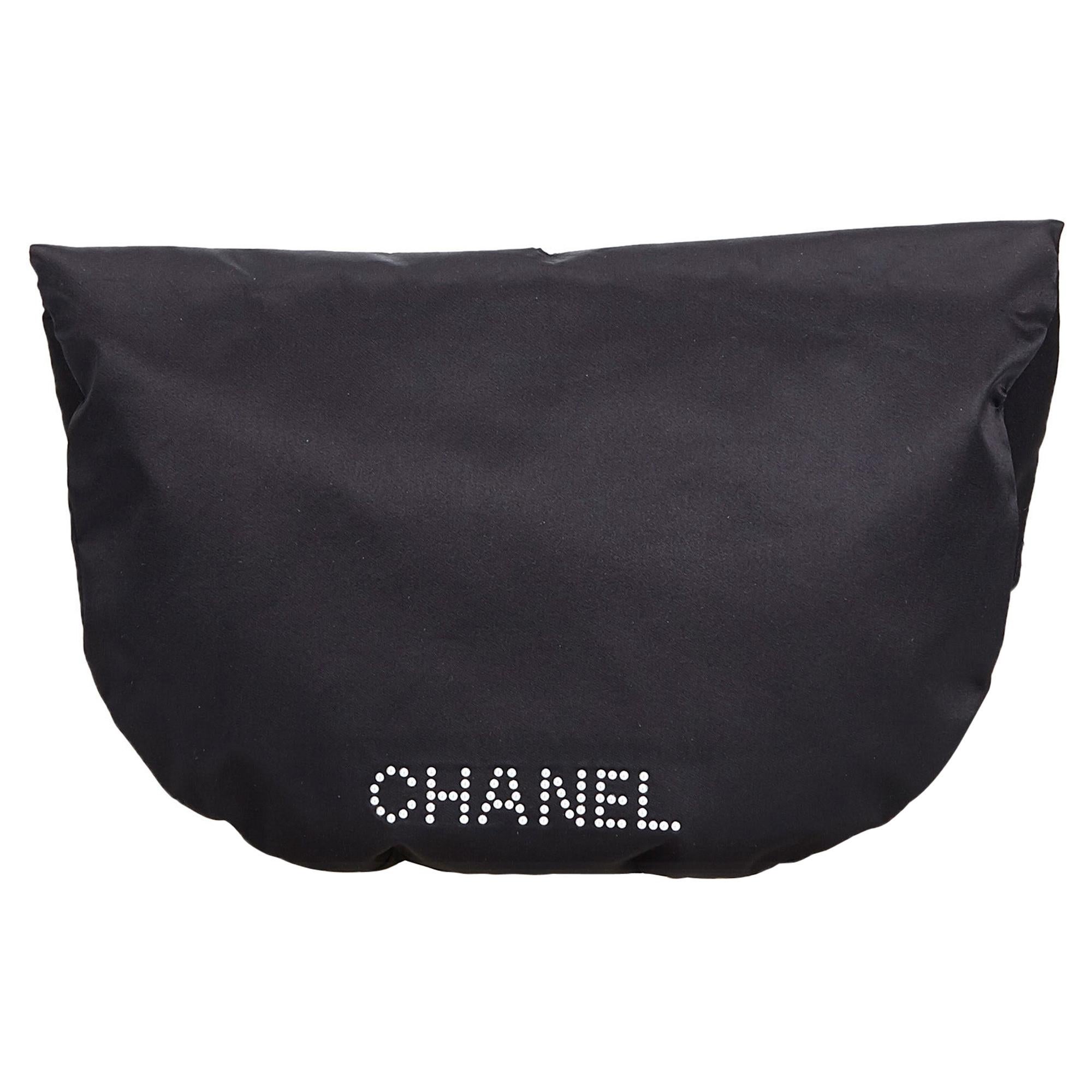 Vintage Authentic Chanel Handbag France w Dust Bag Authenticity Card MEDIUM  For Sale at 1stDibs