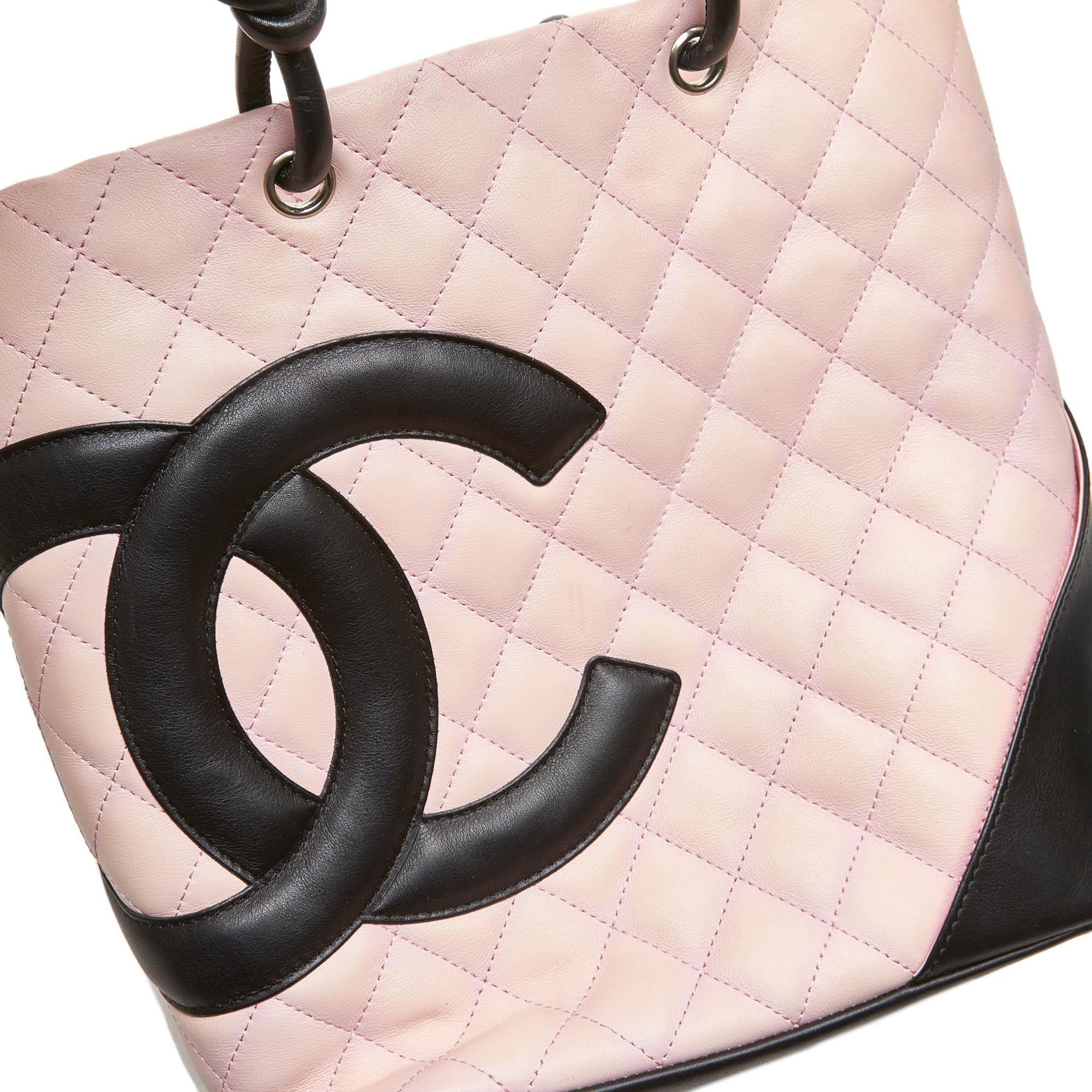Vintage Authentic Chanel Pink Lambskin Leather Cambon Ligne Tote Italy LARGE  For Sale 3