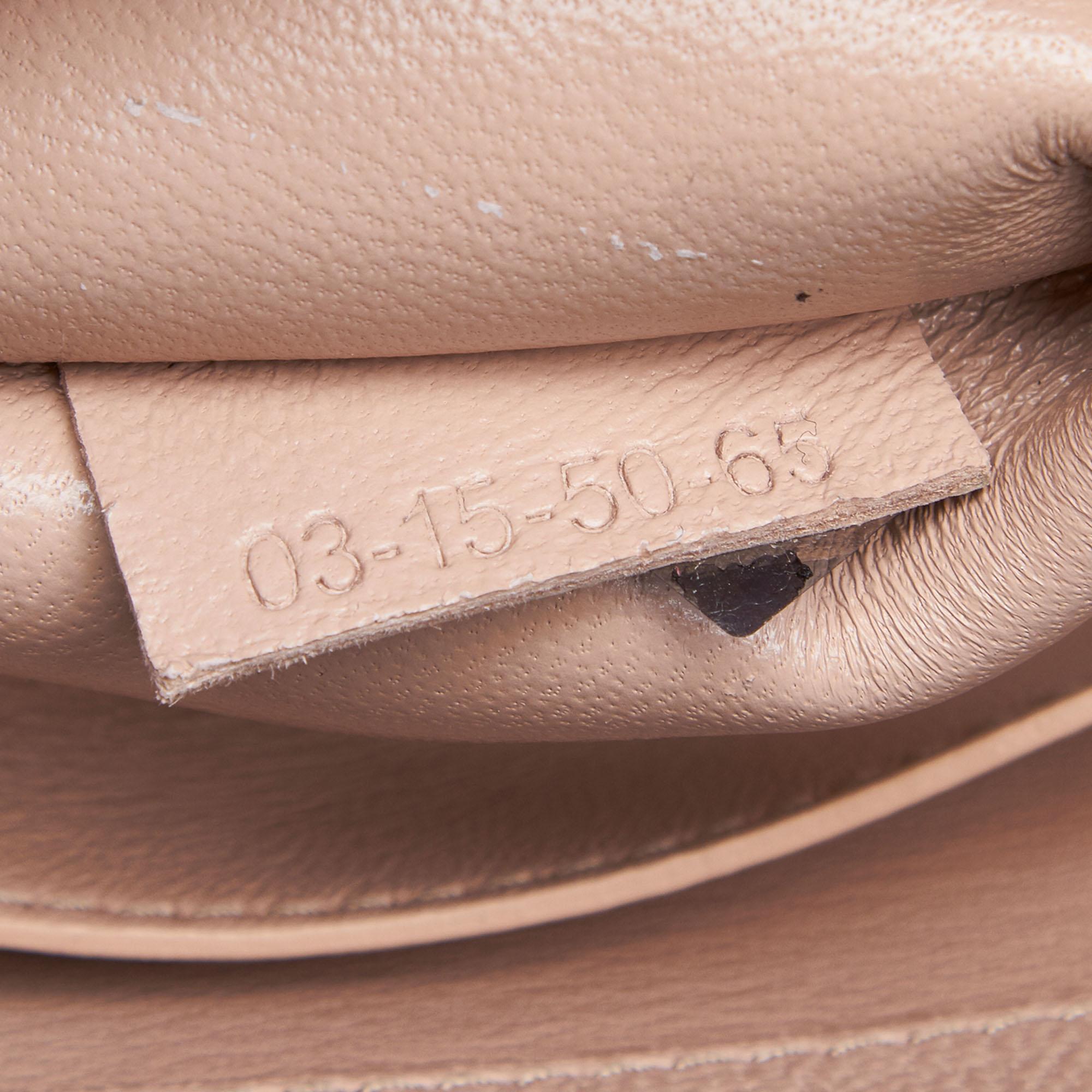 Vintage Authentic Chloe Leather Elle Crossbody Bag Italy w Dust Bag MEDIUM  For Sale 2