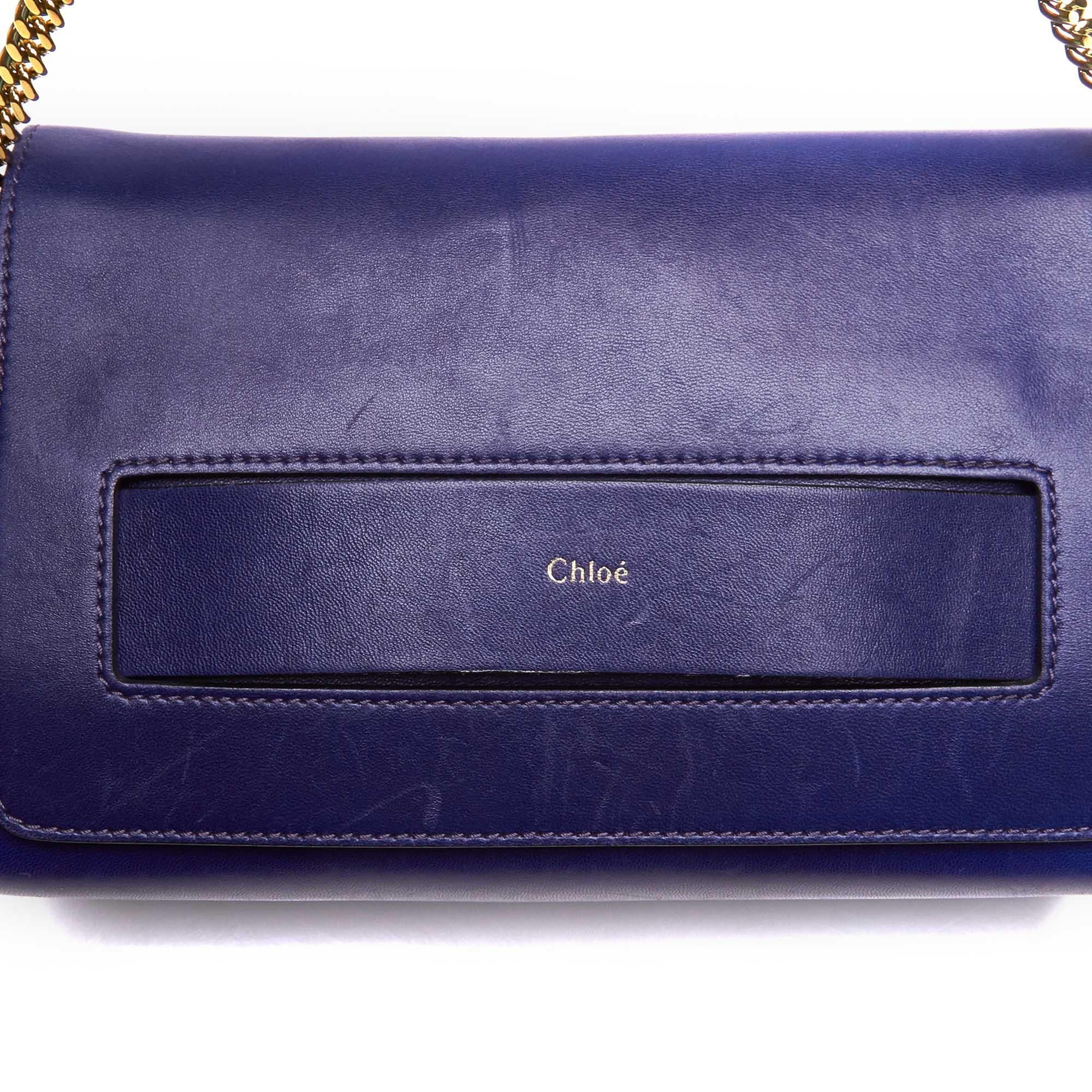 Vintage Authentic Chloe Leather Elle Crossbody Bag Italy w Dust Bag MEDIUM  For Sale 4