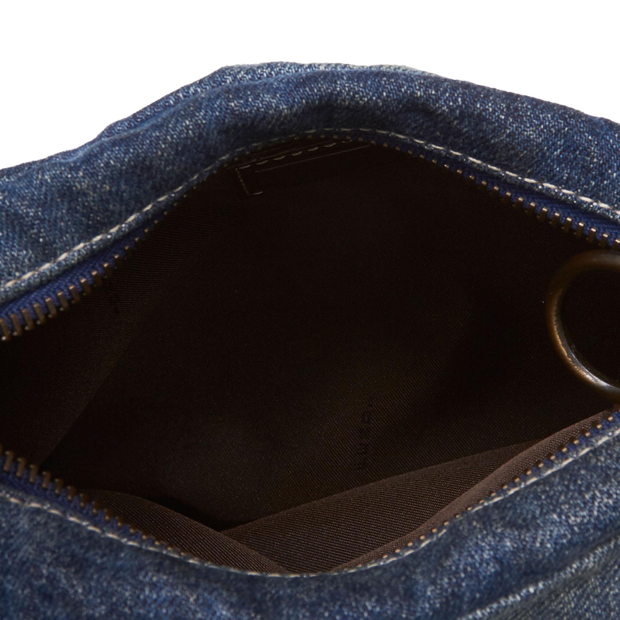 Women's Vintage Authentic Fendi Blue Dark Oyster Shoulder Bag Italy w Dust Bag MEDIUM  For Sale