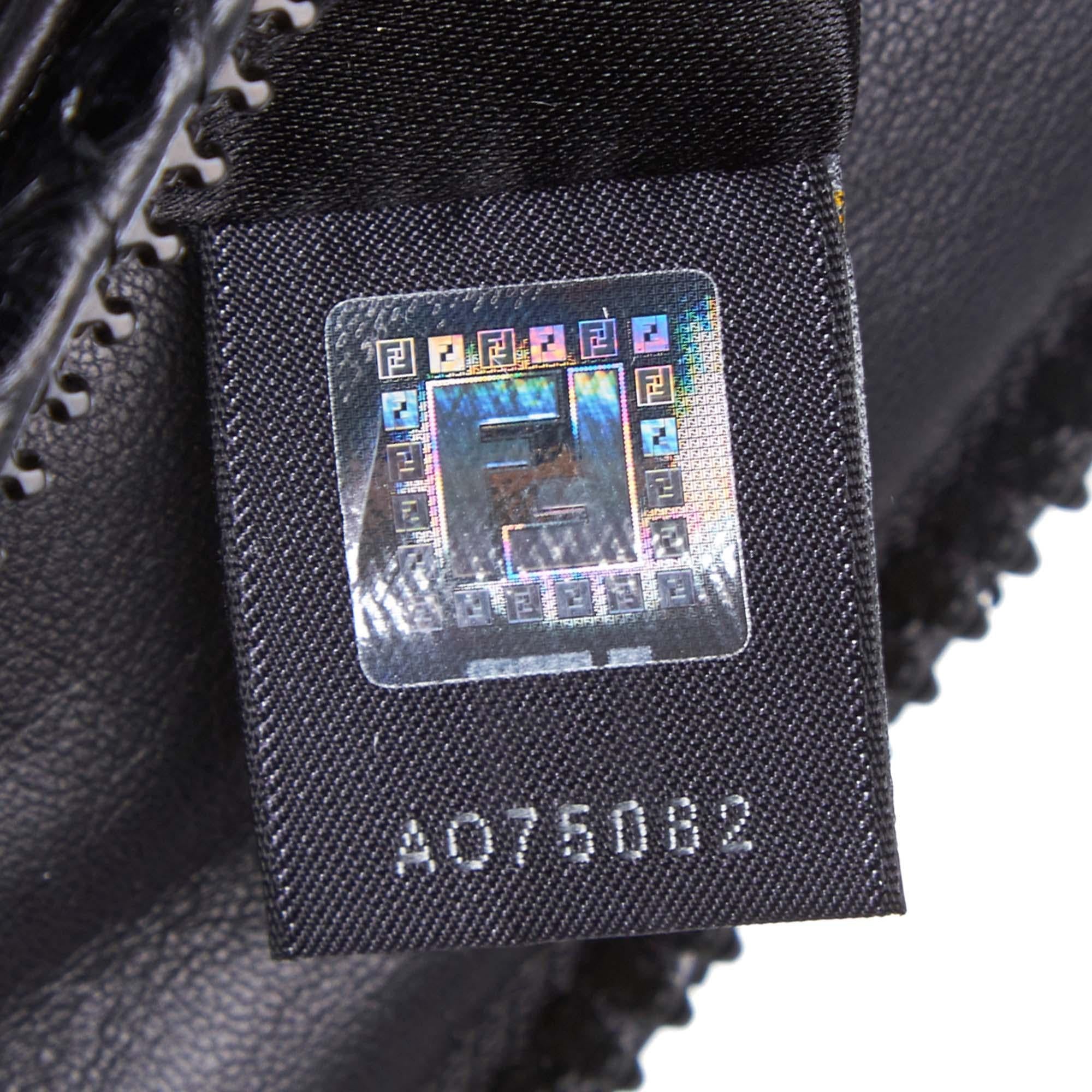 Vintage Authentic Fendi Blue Python Leather To You Shoulder Bag Italy LARGE  For Sale 2