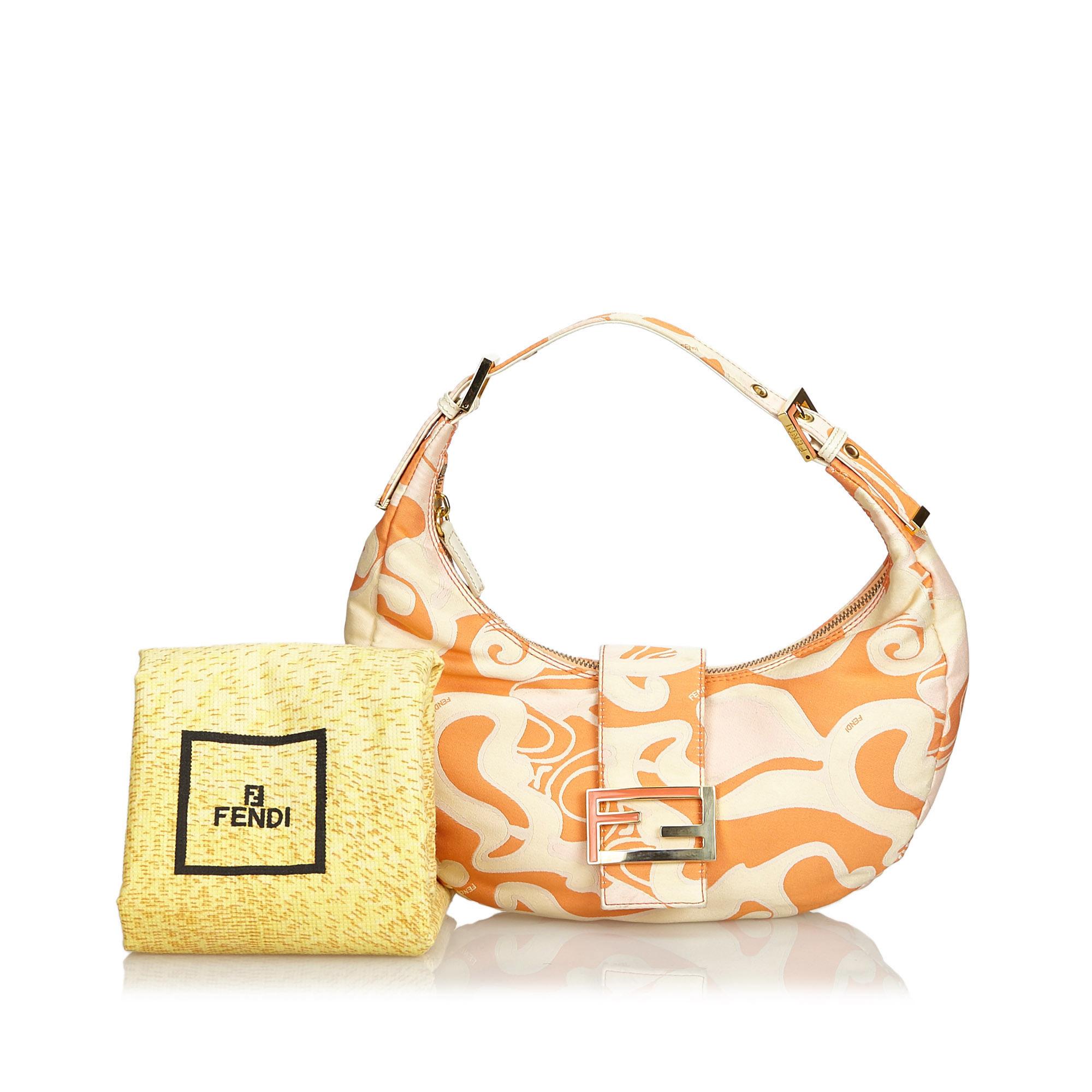 Vintage Authentic Fendi Orange Shoulder Bag Italy w Dust Bag MEDIUM  For Sale 4