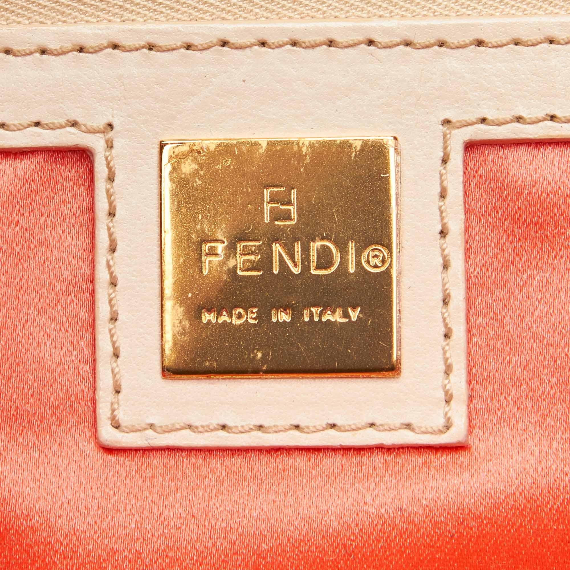 Women's Vintage Authentic Fendi Orange Shoulder Bag Italy w Dust Bag MEDIUM  For Sale