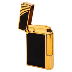 Vintage Authentic Gold plated Linge 2 ST DUPONT Lighter in Black Lacquer 1990s
