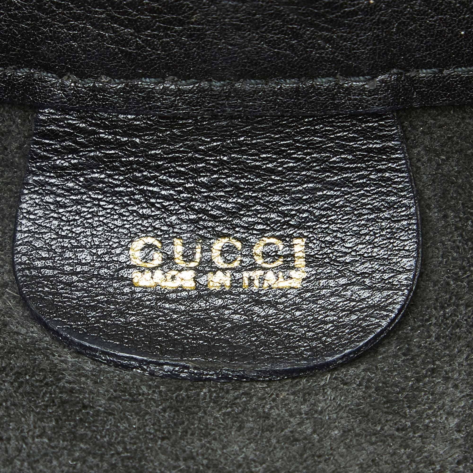 Vintage Authentic Gucci Black Leather Bamboo Drawstring Backpack Italy LARGE  2