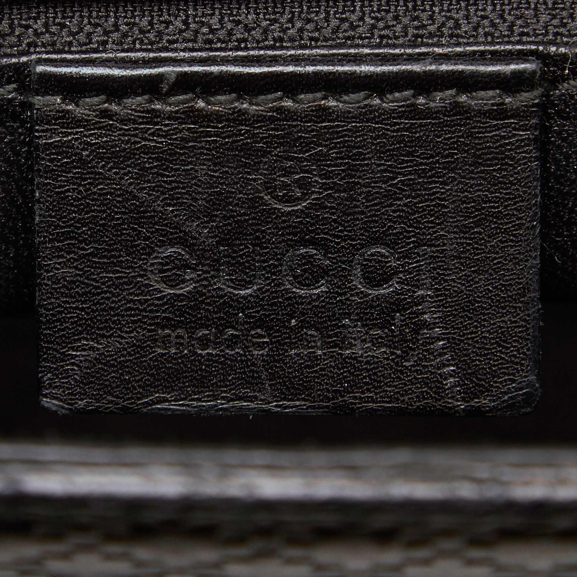 Vintage Authentic Gucci Black Leather Business Bag Italy MEDIUM  For Sale 2