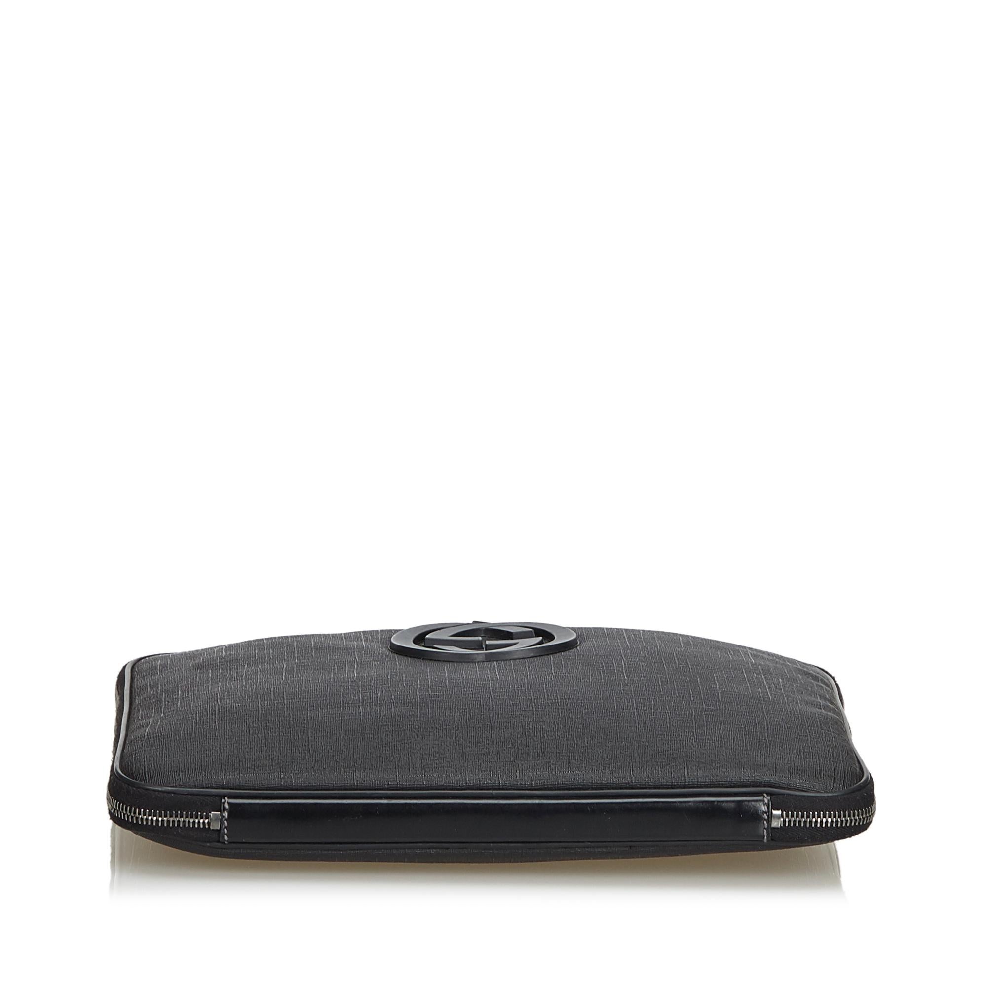 Women's Vintage Authentic Gucci Black PVC Plastic Double G Laptop Bag Italy MEDIUM  For Sale